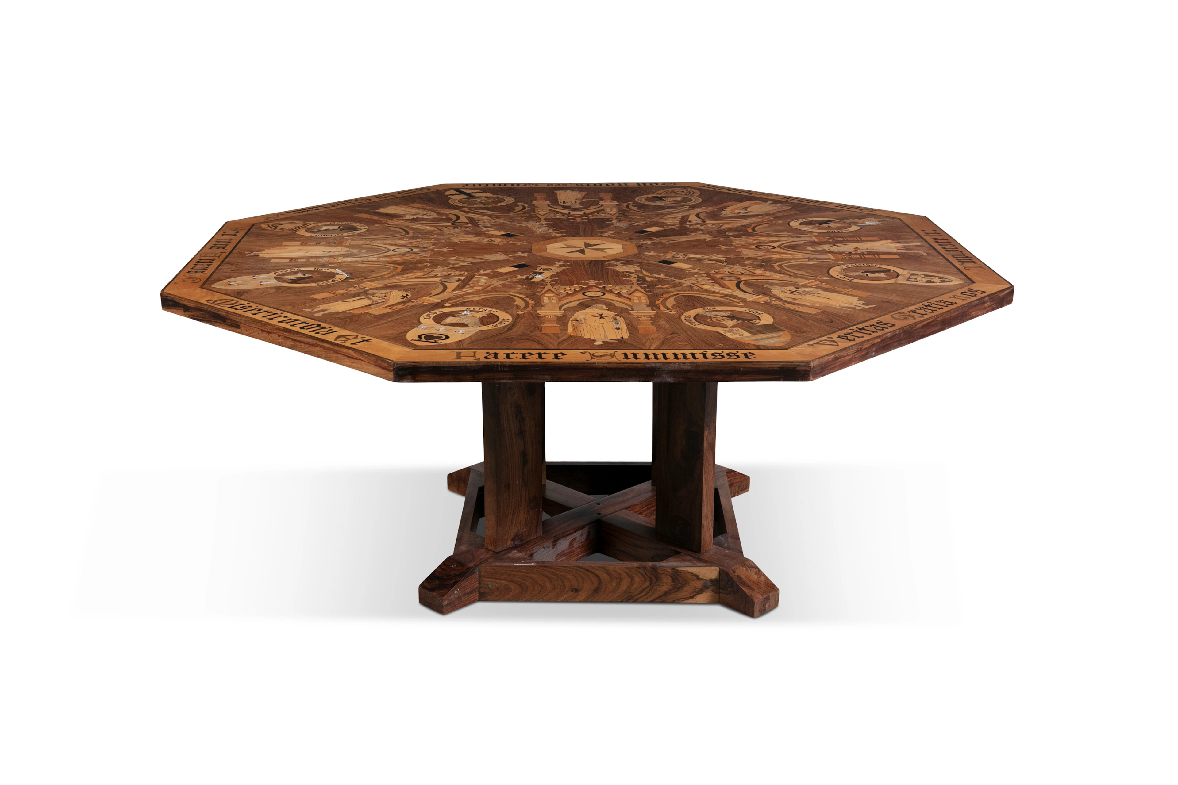 A FINE ROSEWOOD