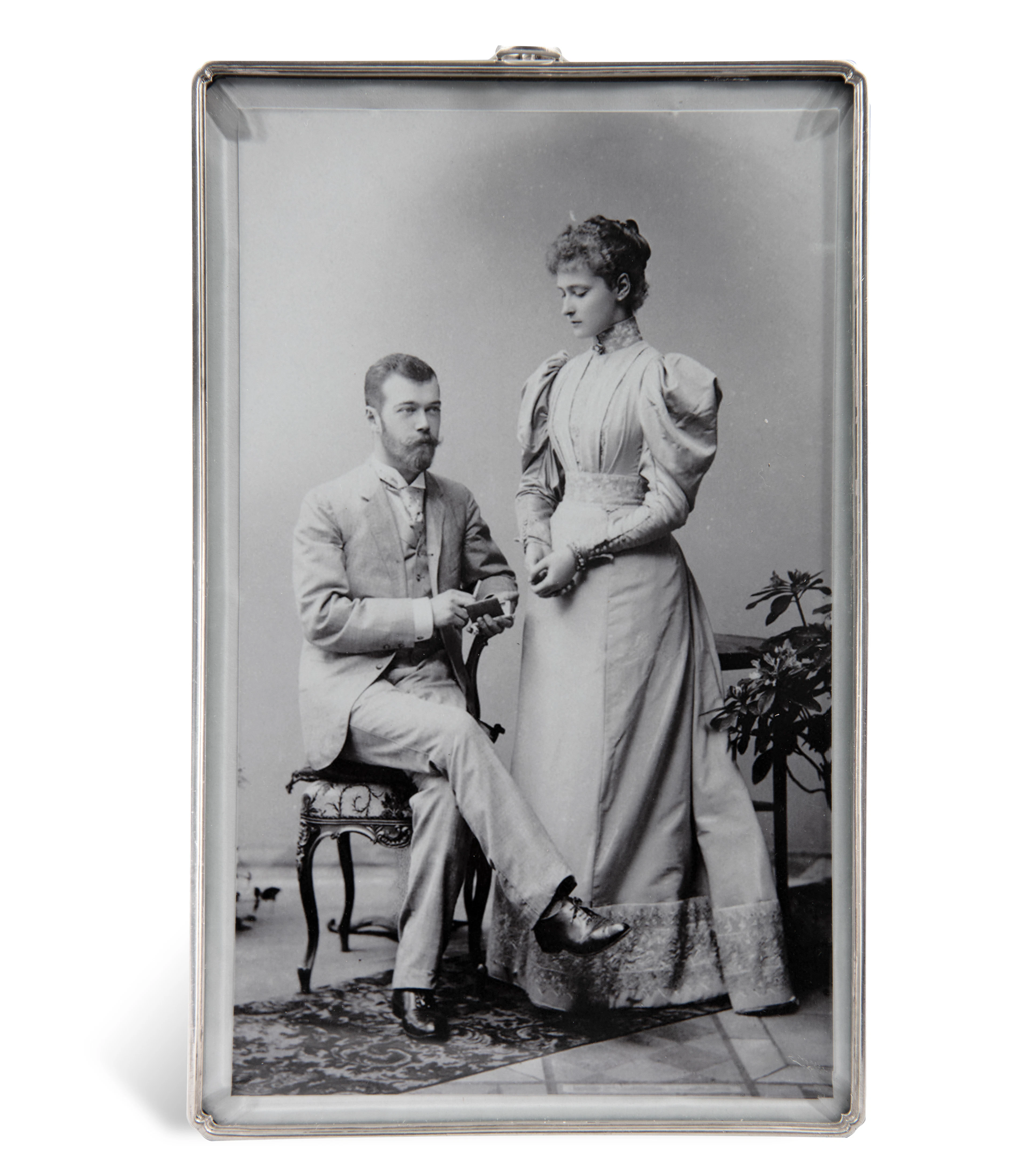A FABERGÉ SILVER FRAME