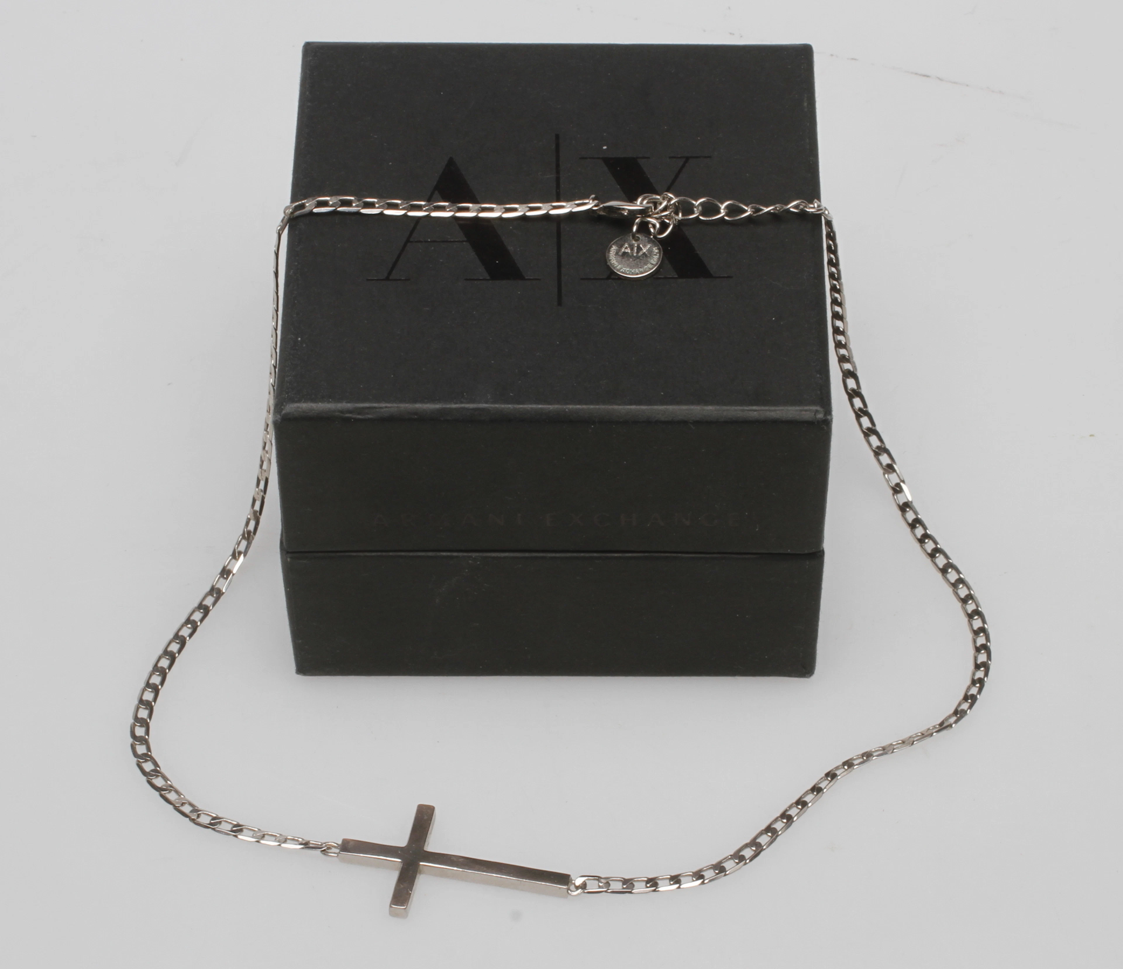 HALSBAND, vitmetall, Armani Exchange, 2000-tal.