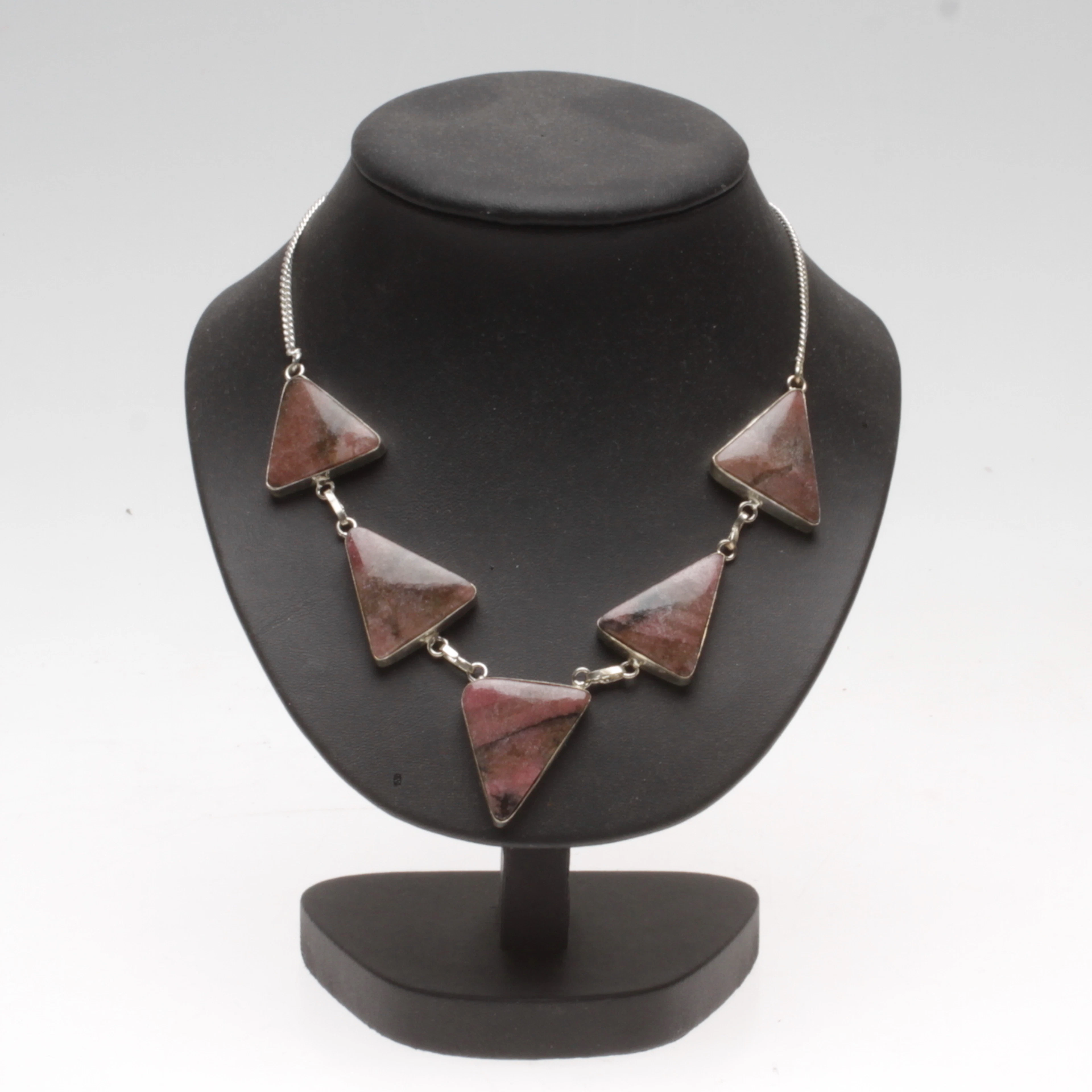 COLLIER, silver, infattade rhodonite stenar.