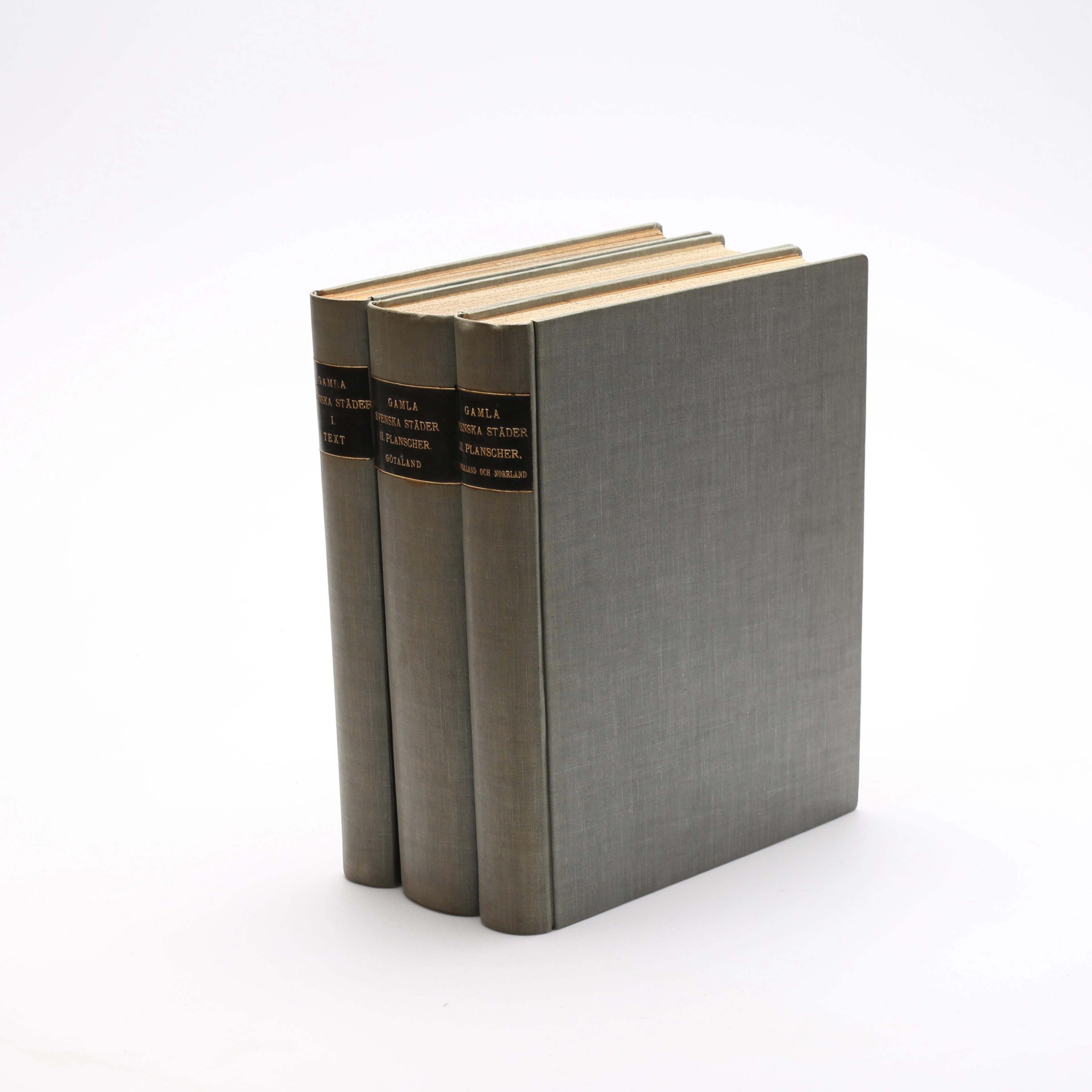 BÖCKER, Gamla svenska städer. Volym I-III, 1908-1930.