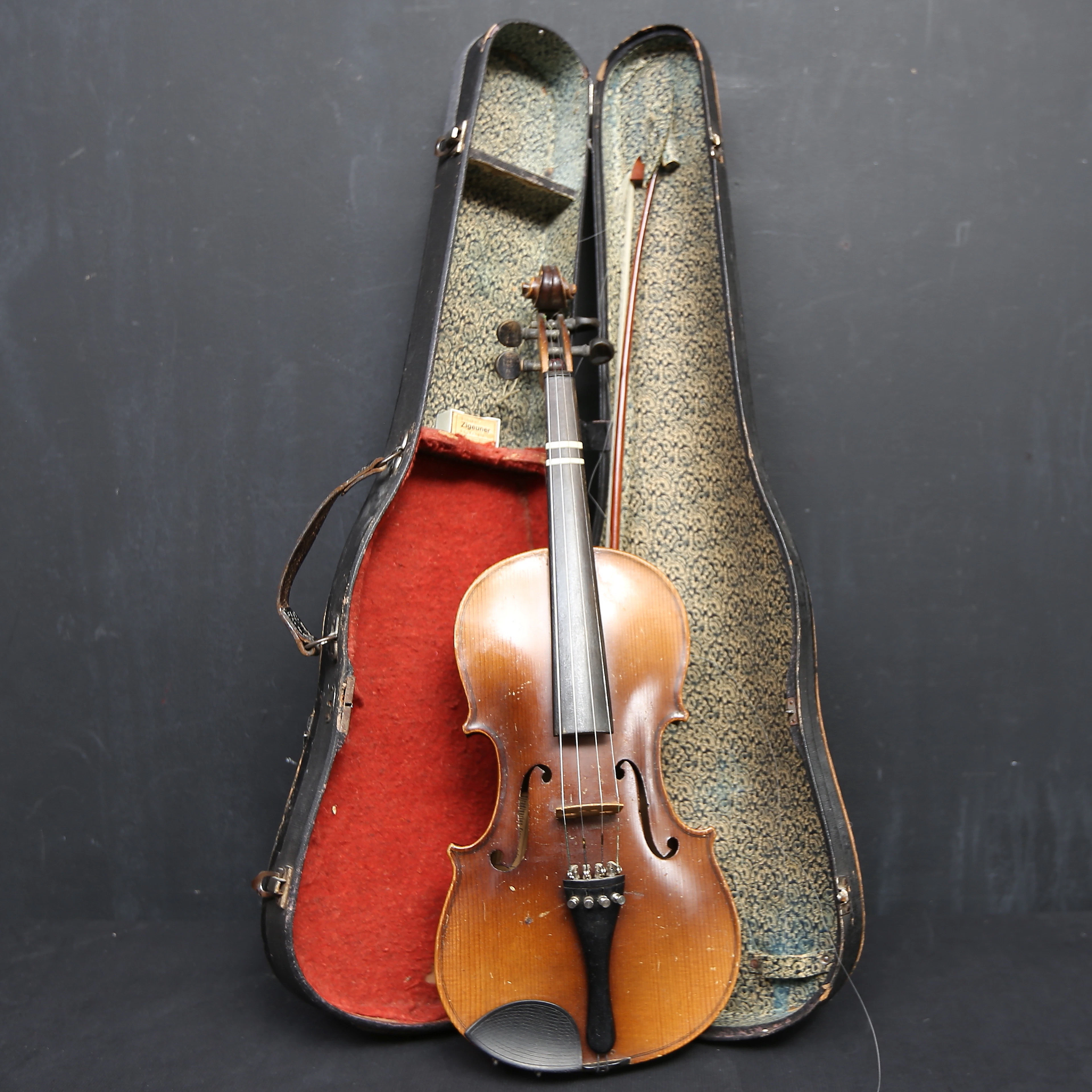 FIOL, kopia efter Antonio Stradivari.