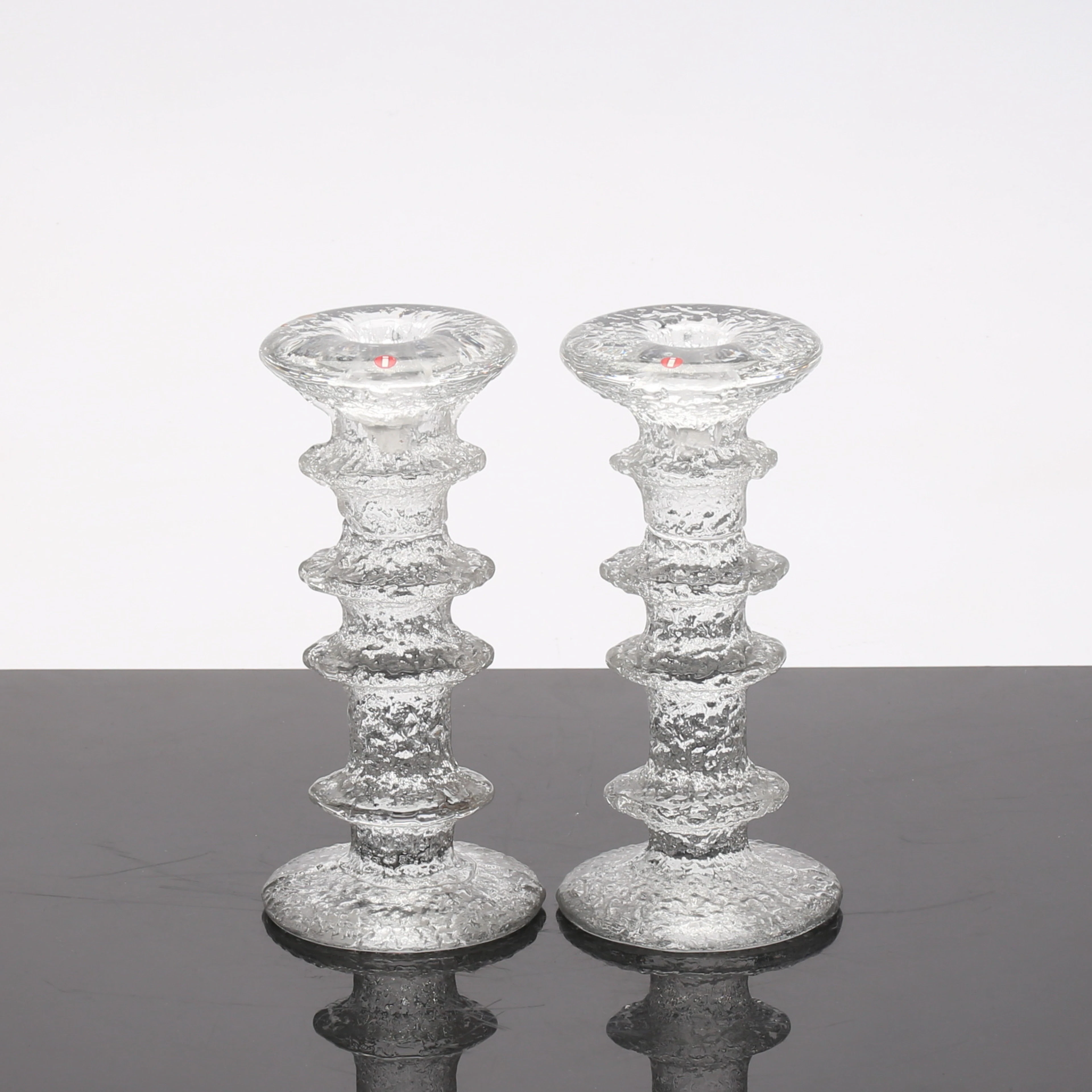 LJUSSTAKAR, ett par, glas, "Festivo", Timo Sarpeneva, Iittala, Finland.