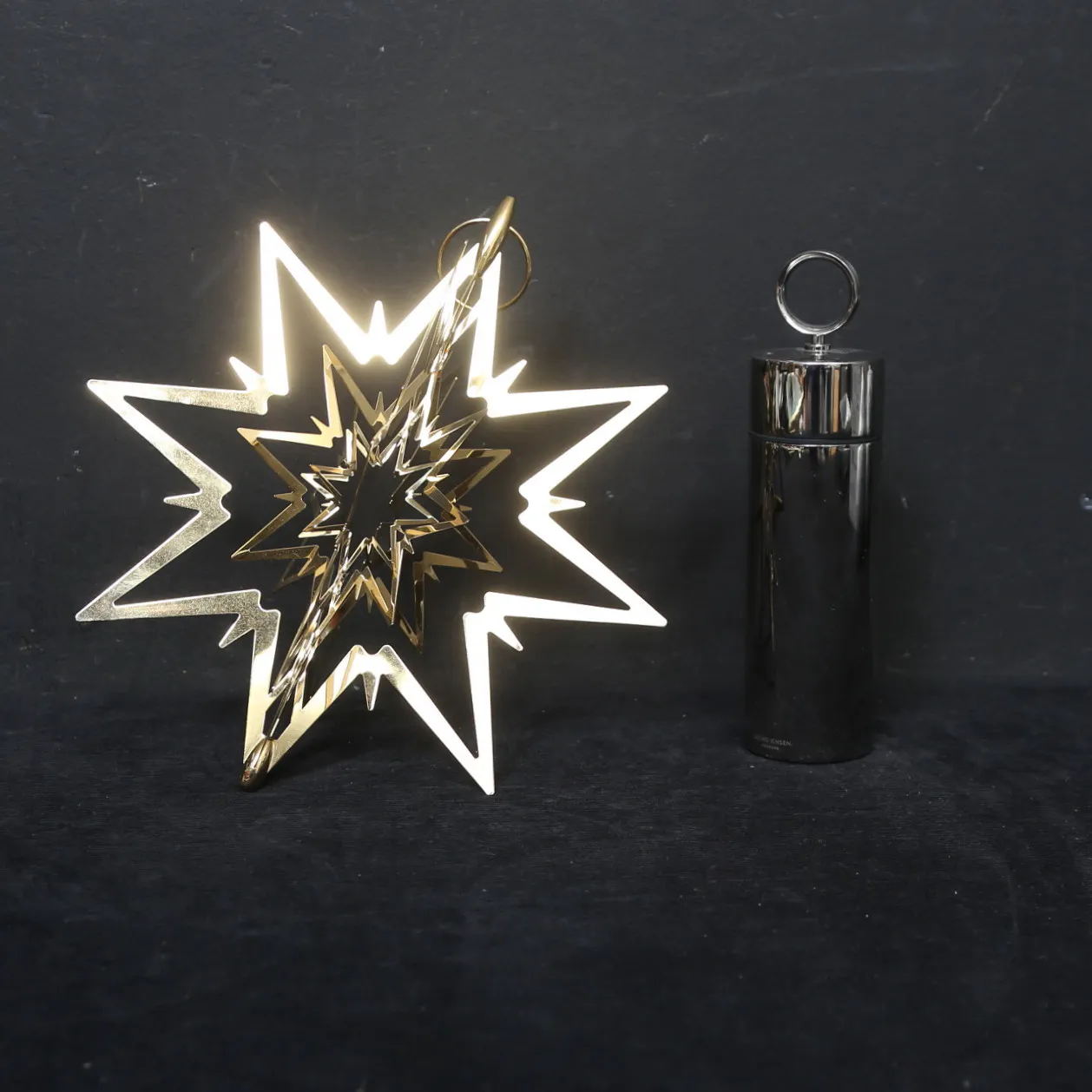 prydnad-bruksf-rem-l-st-l-georg-jensen-danmark-barnebys