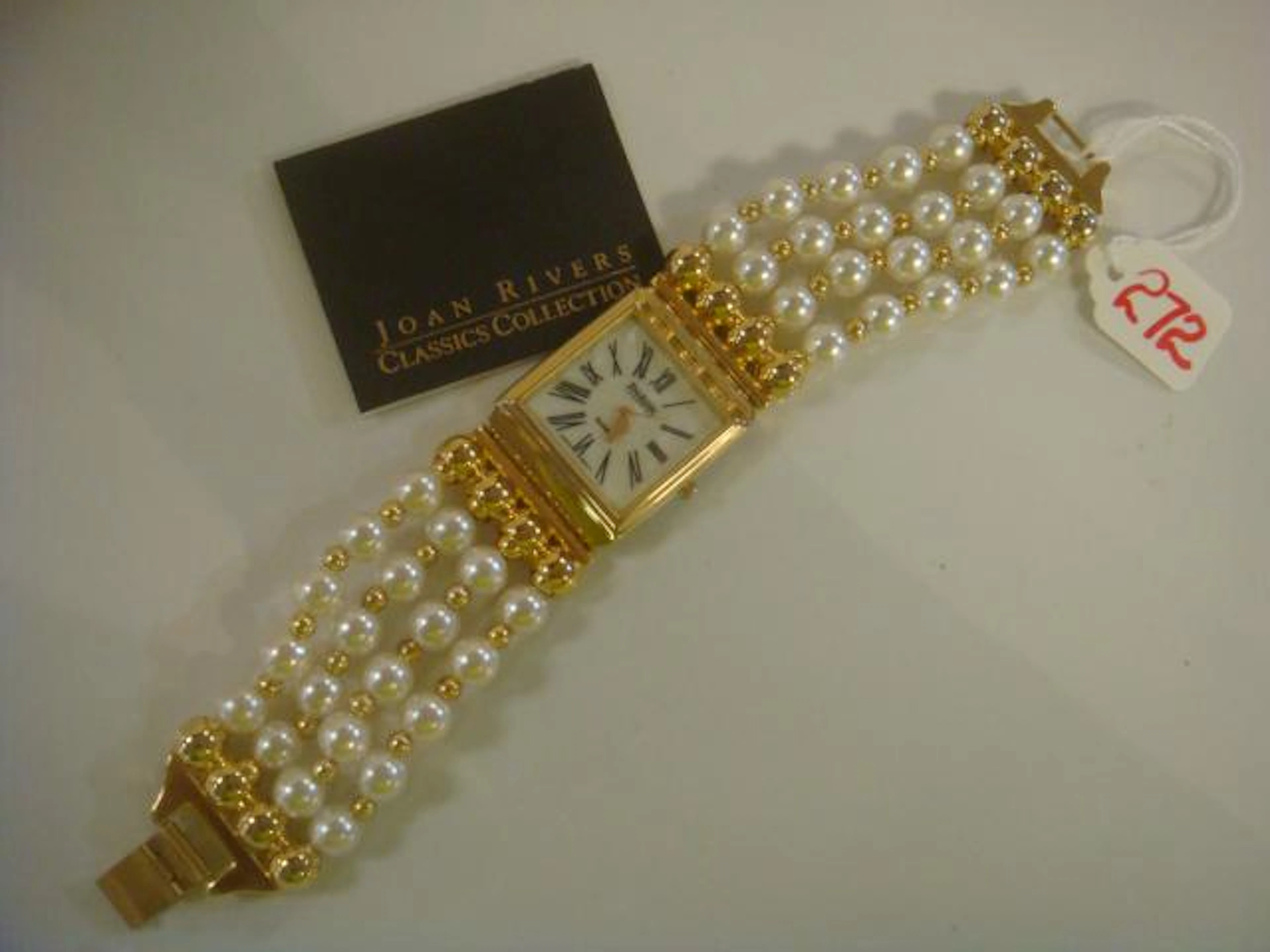 JOAN RIVERS Classic Collection Quartz Watch: