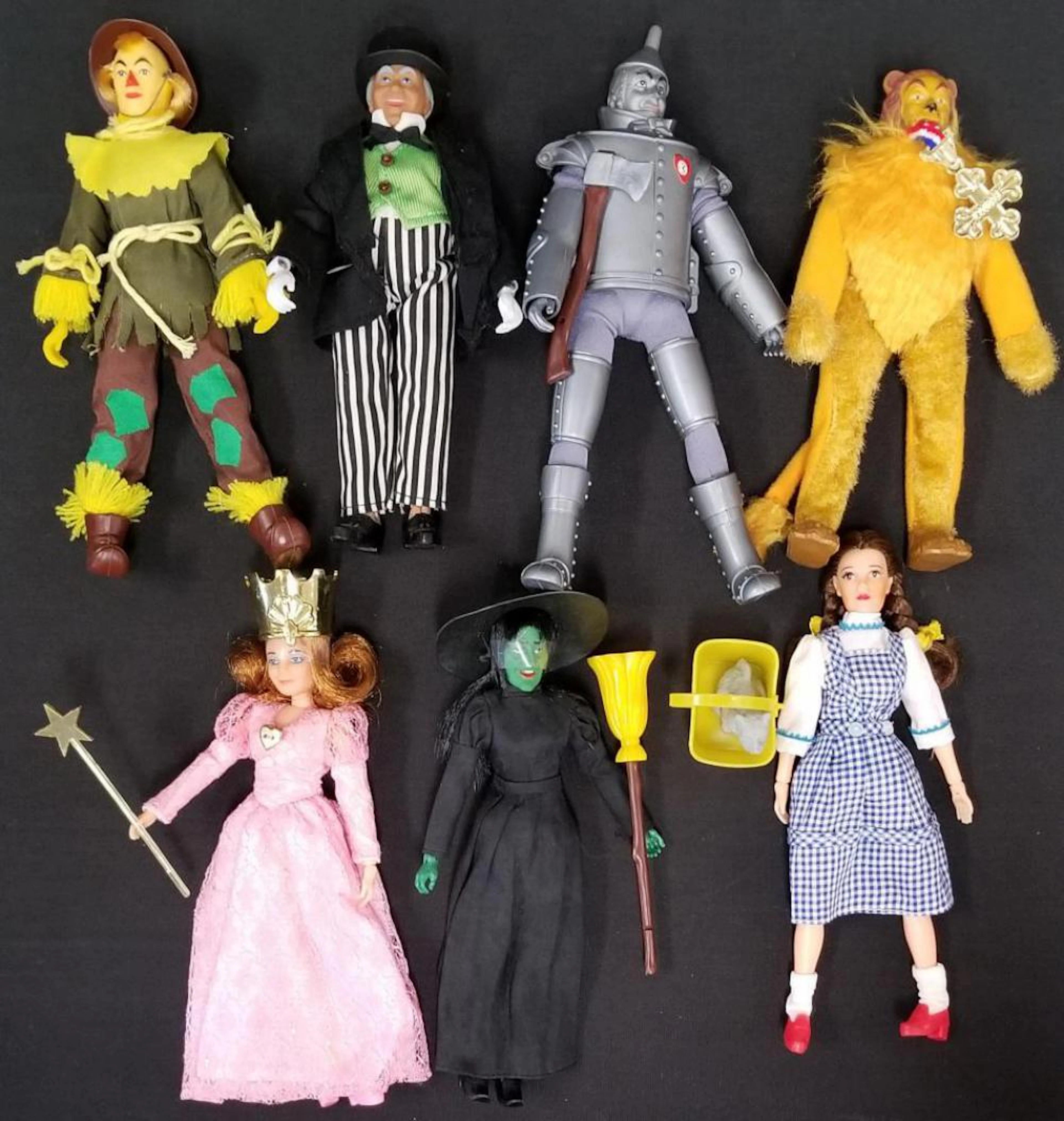 1974 MEGO Wizard of Oz Dolls, Group of 7, Loose