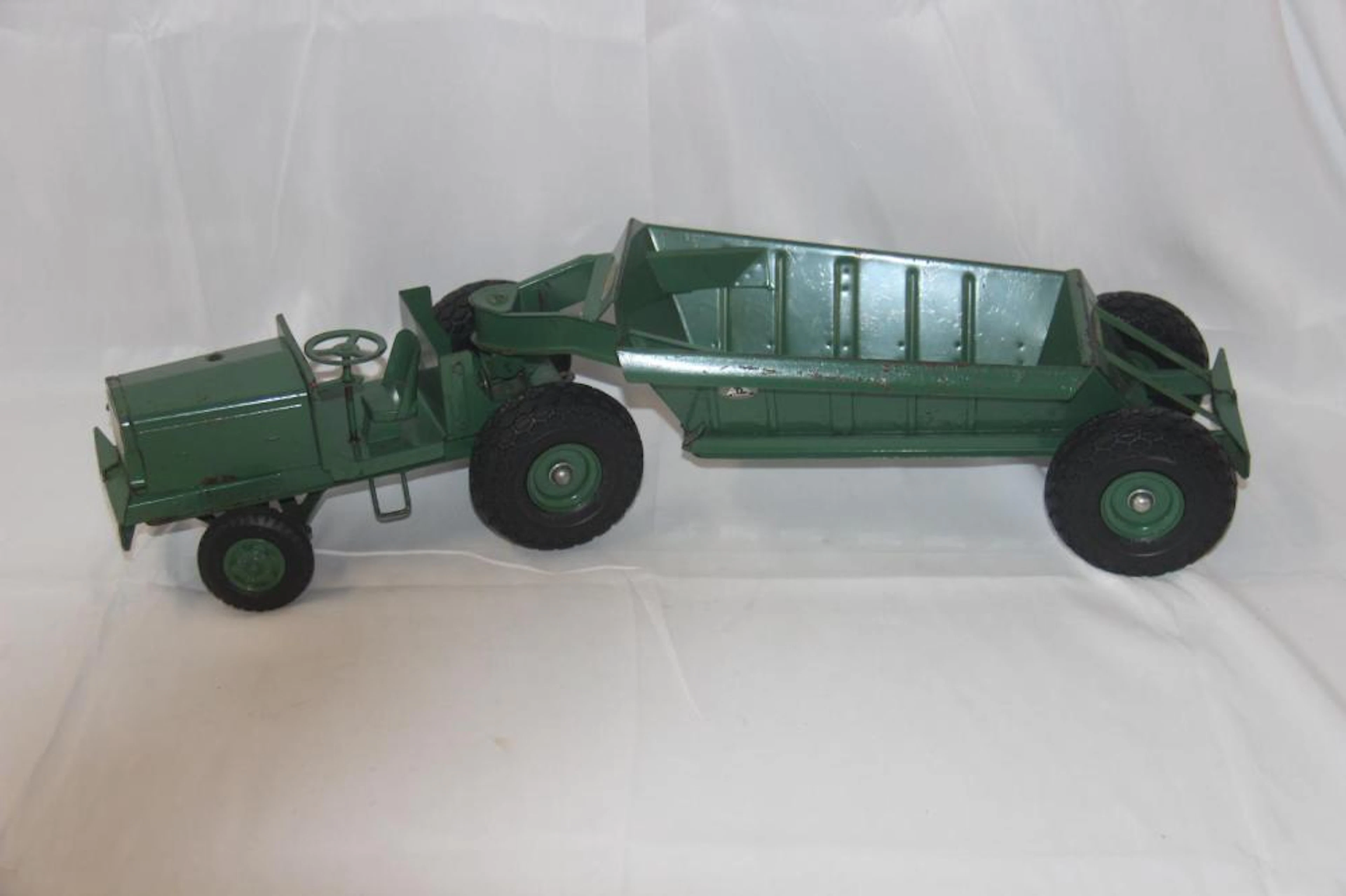 Doepke Model Toys Euclid Pioneer Earth Mover