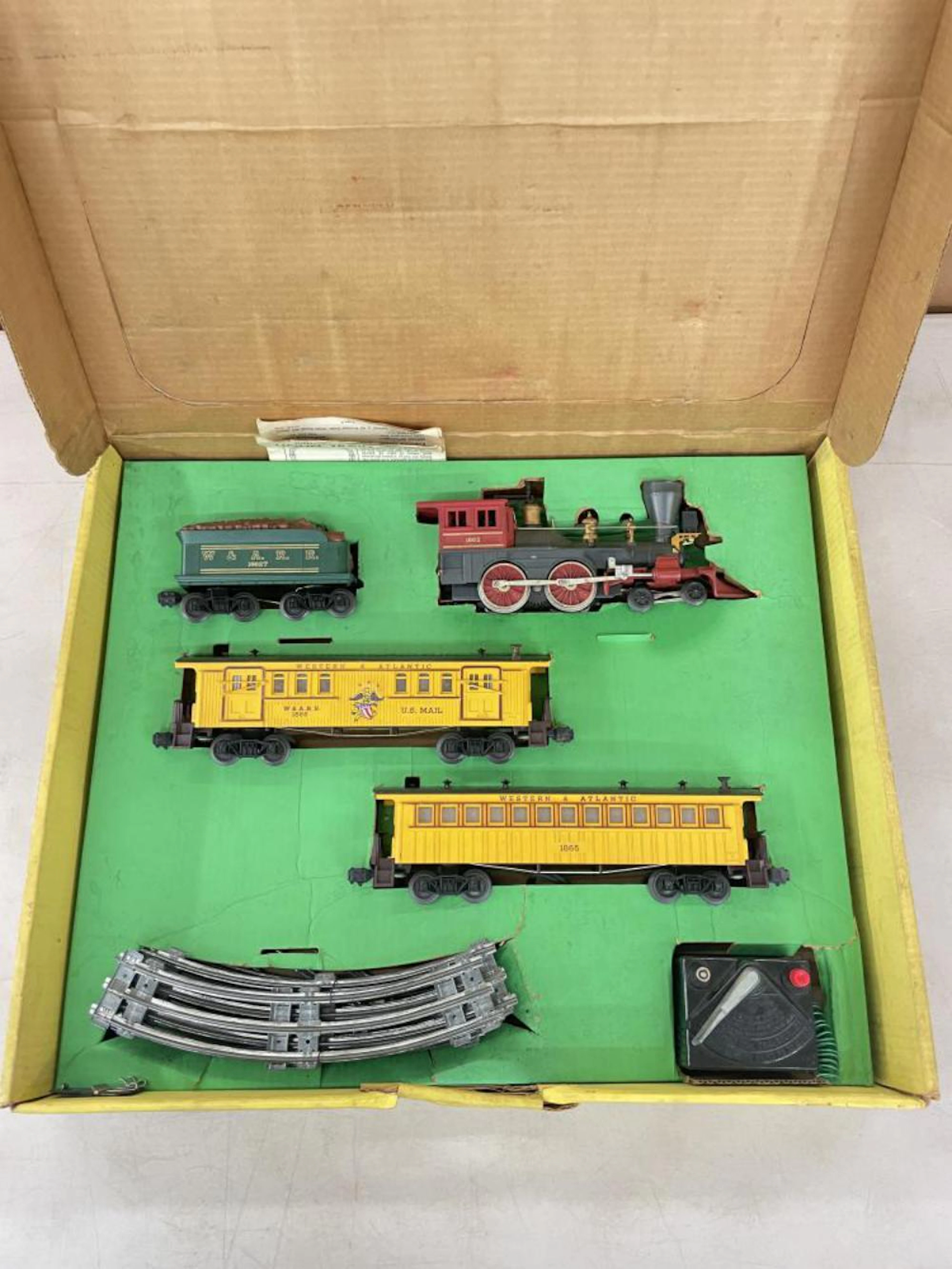 Boxed Lionel General Set 1612