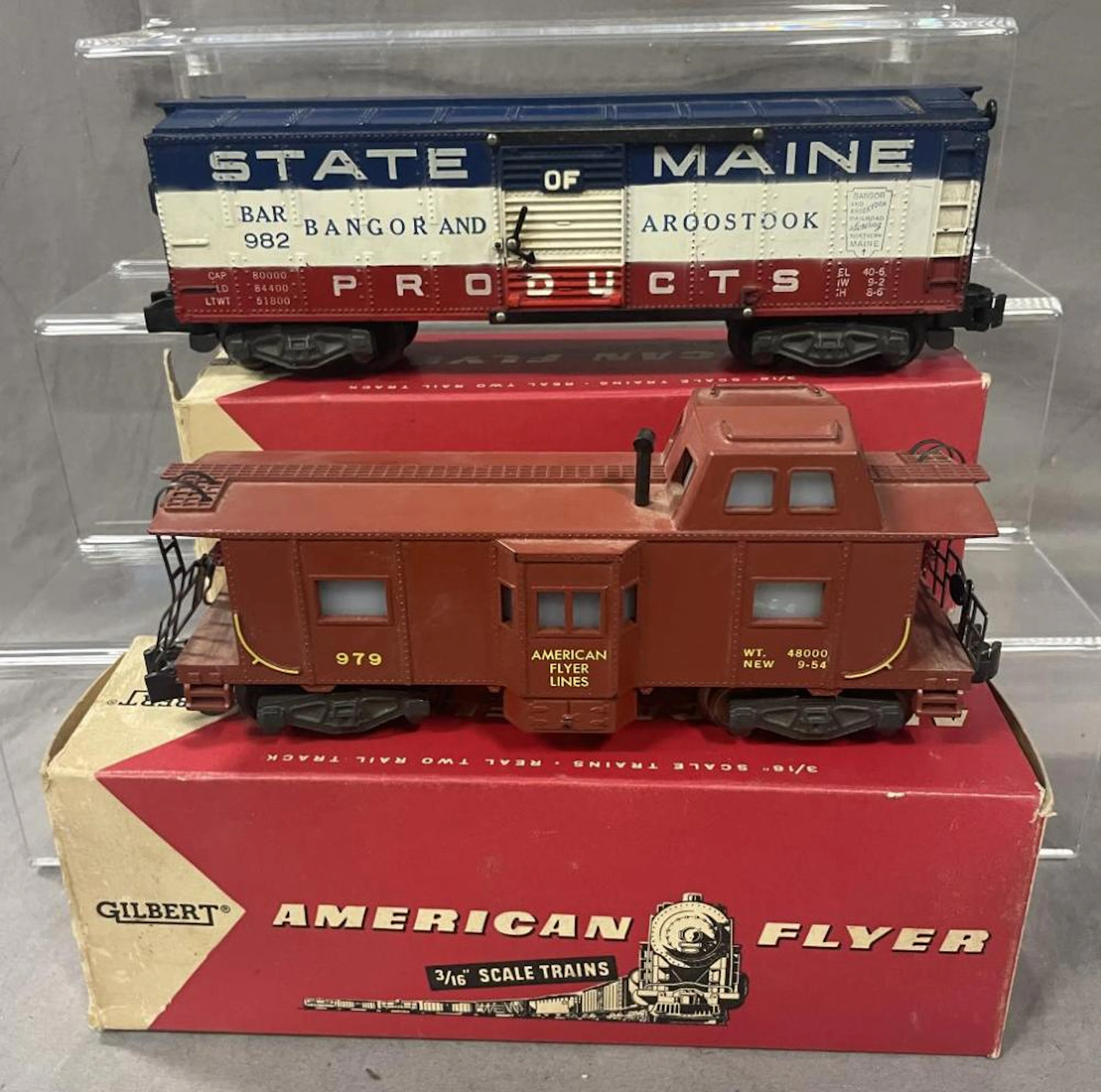 Boxed American Flyer 979 & 982 Freights