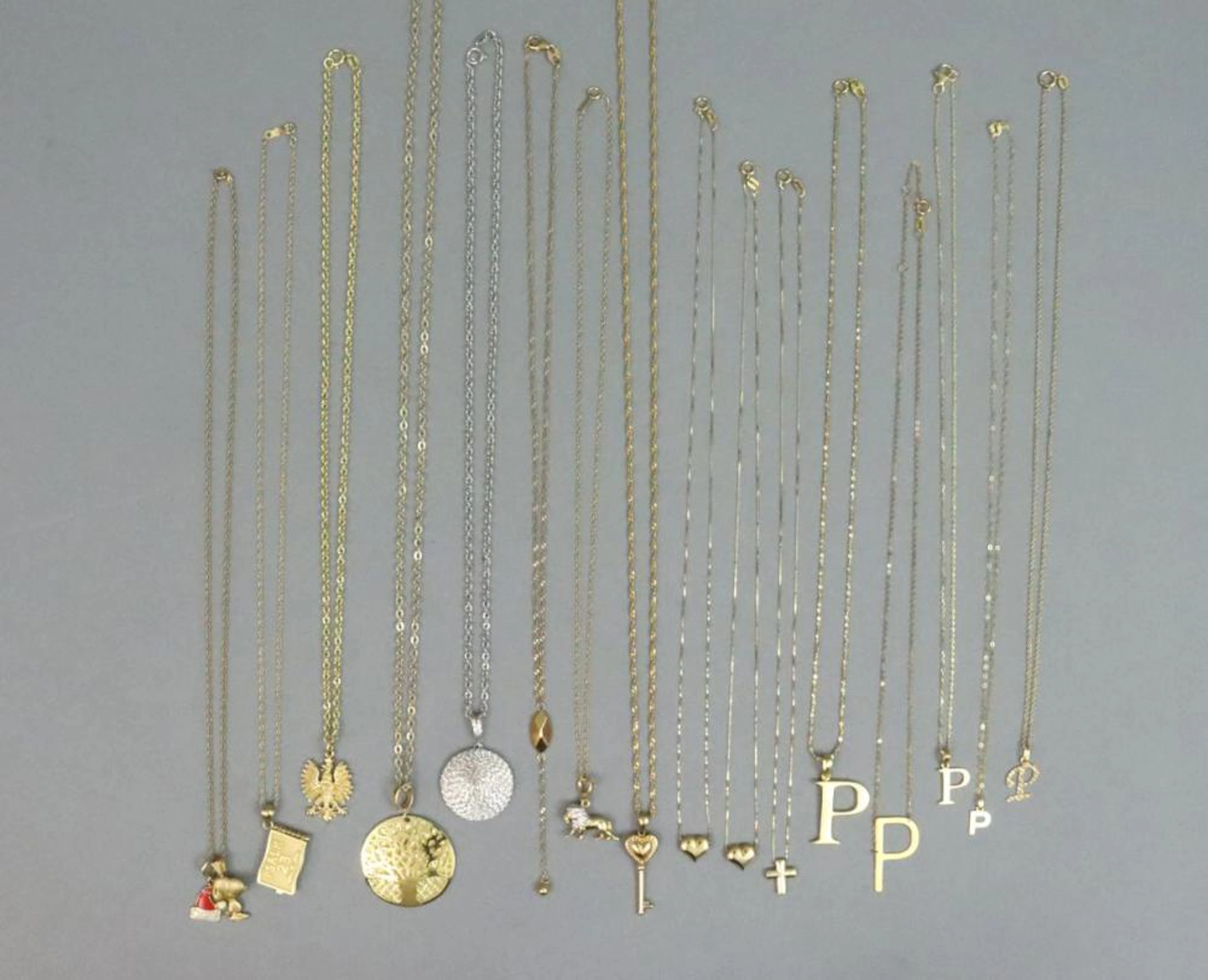 (16) 14K GOLD PENDANTS ON TRACE CHAINS