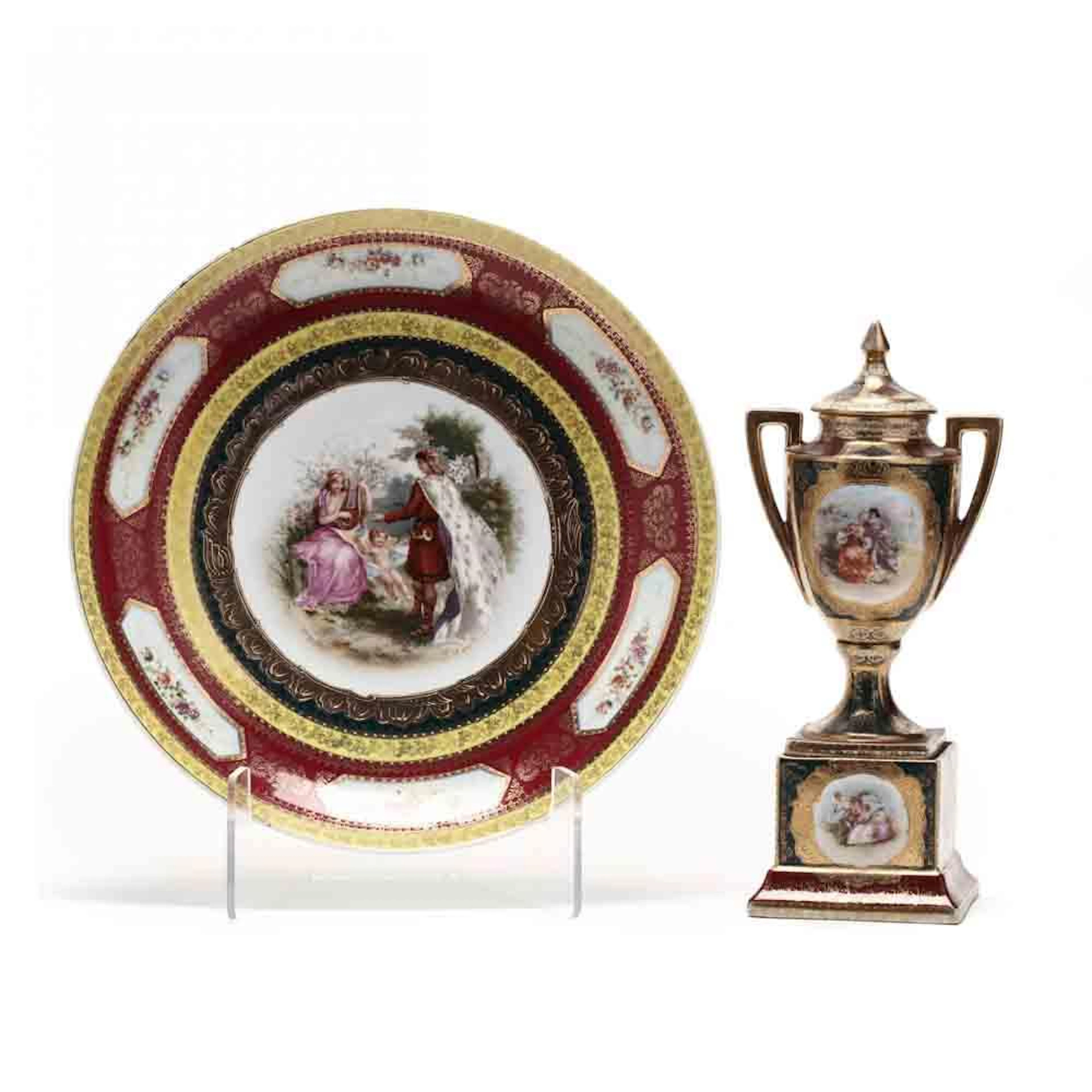 Royal Vienna Mantel Urn with Cover and Charger "Titania's"