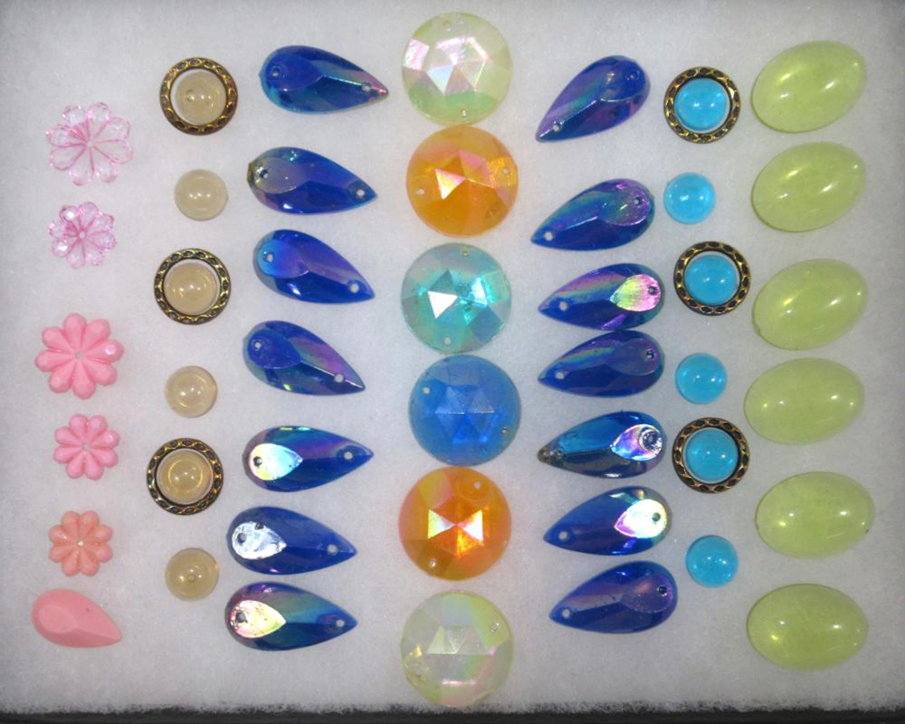 Enid Collins N.O.S.50 Assorted Jewels