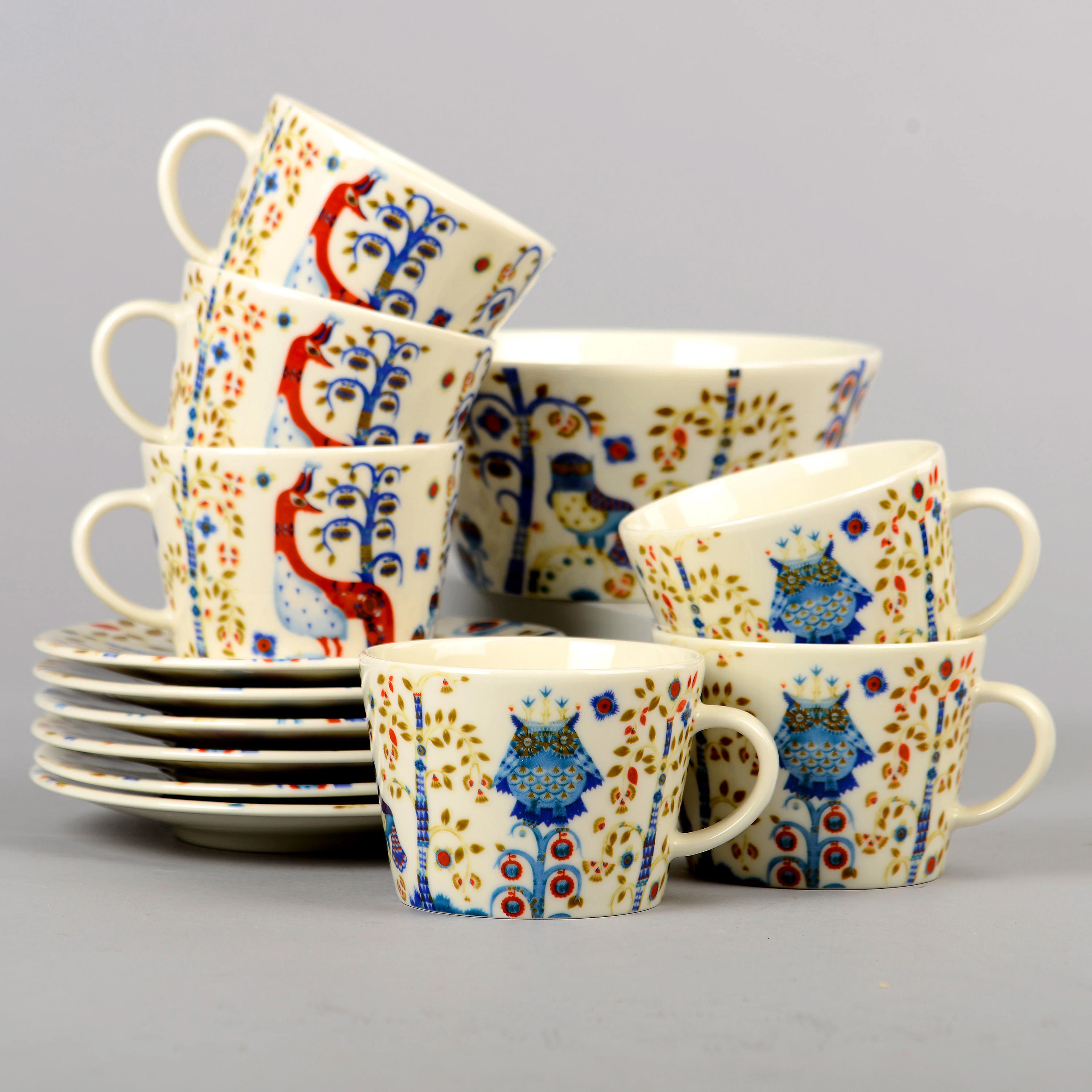 SERVISDELAR, 7 st, porslin, "Taika", KLAUS HAAPANIEMI, Iittala, Finland