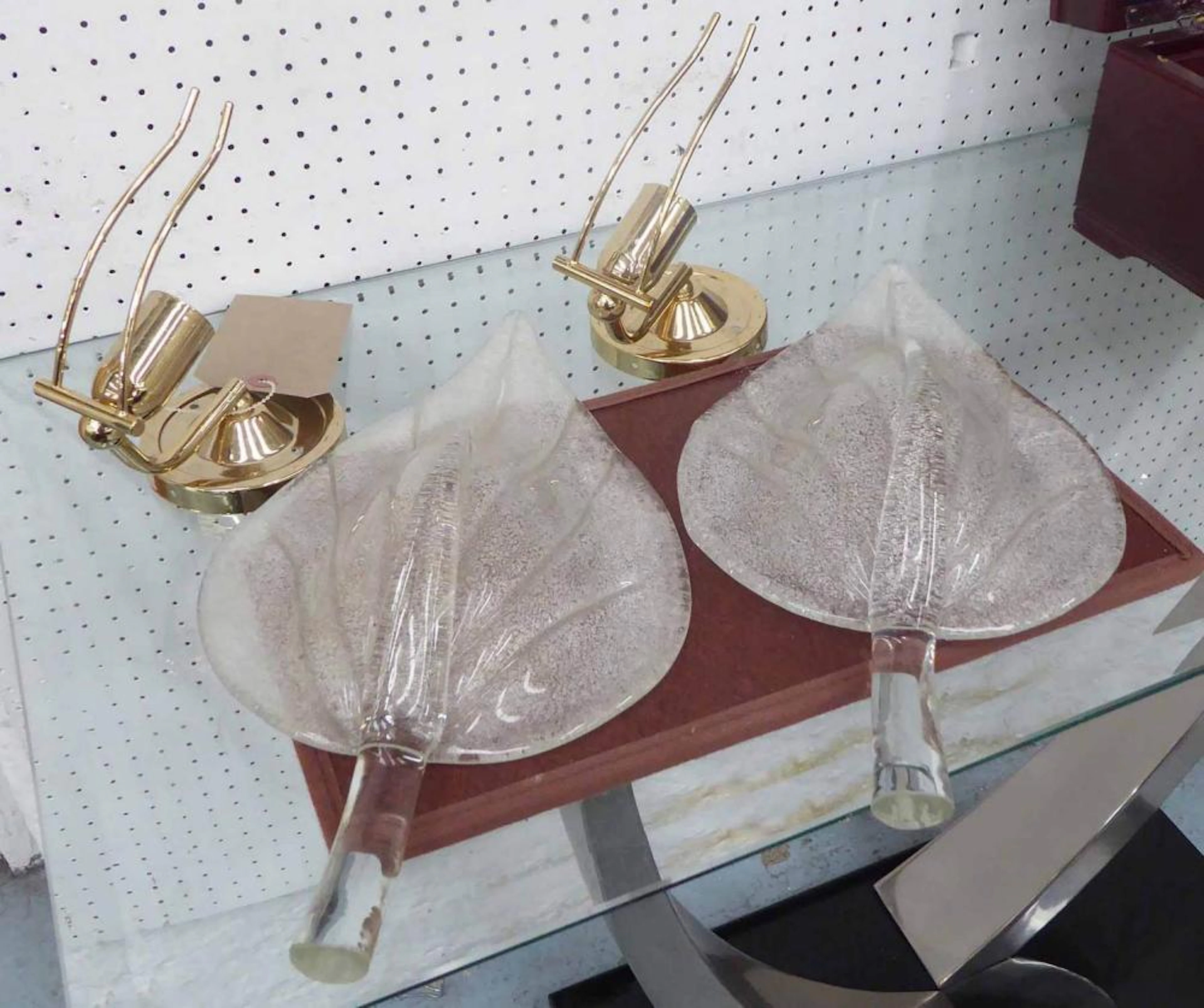 WALL LIGHTS