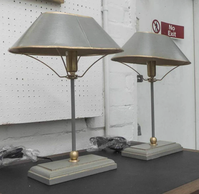 TABLE LAMPS