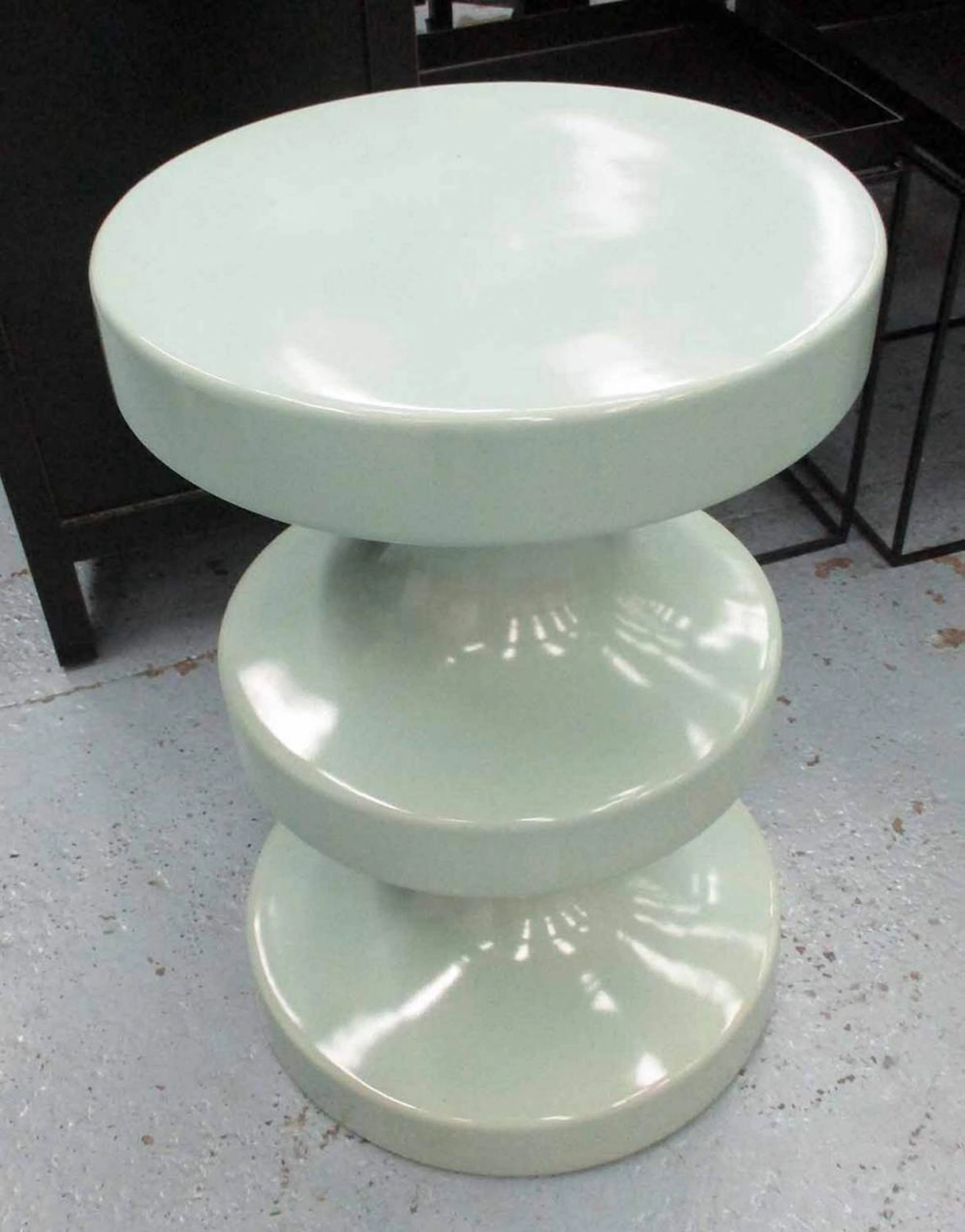INDIA MAHDAVI STOOL