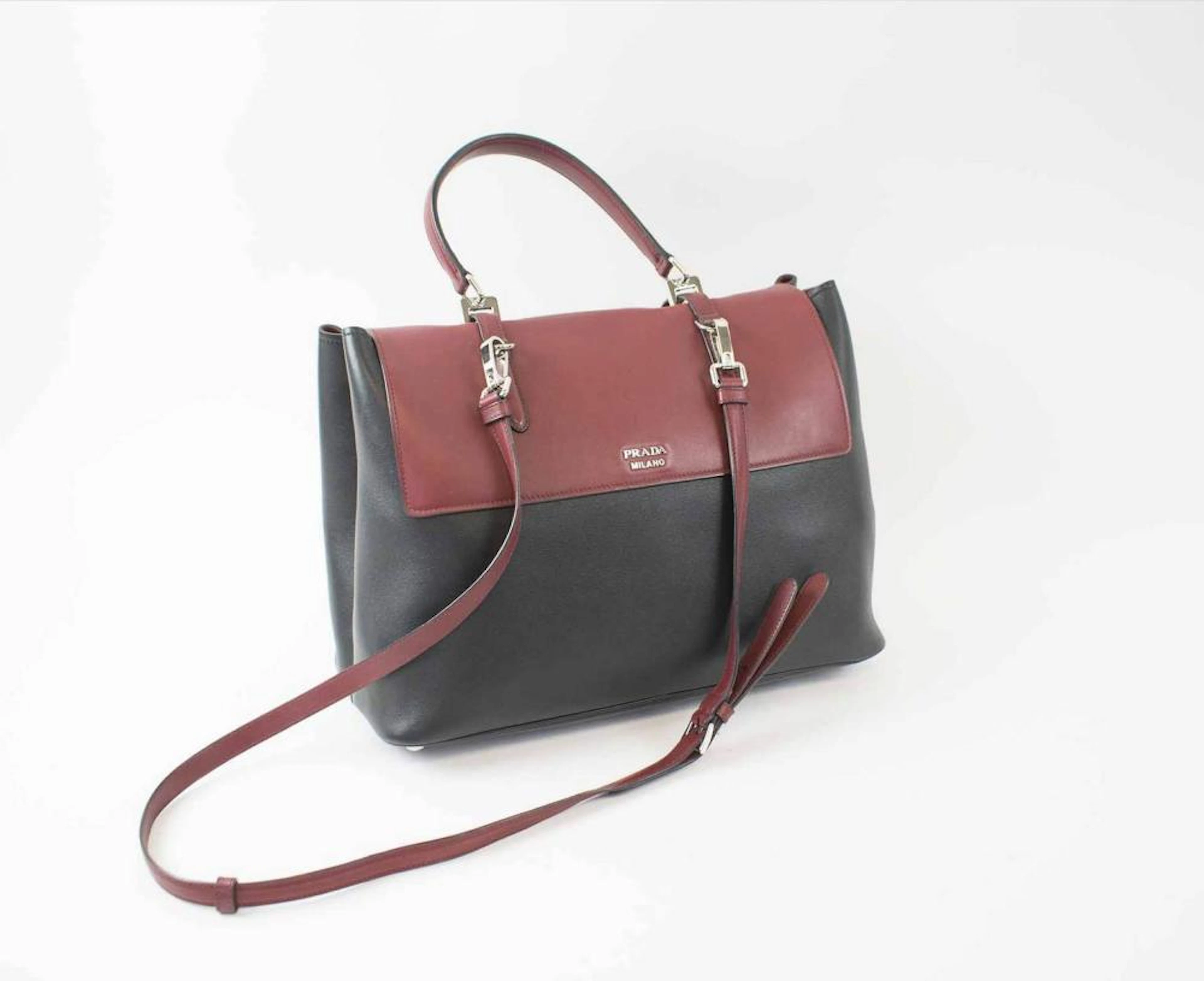 PRADA BURGUNDY AND BLACK LEATHER TOTE