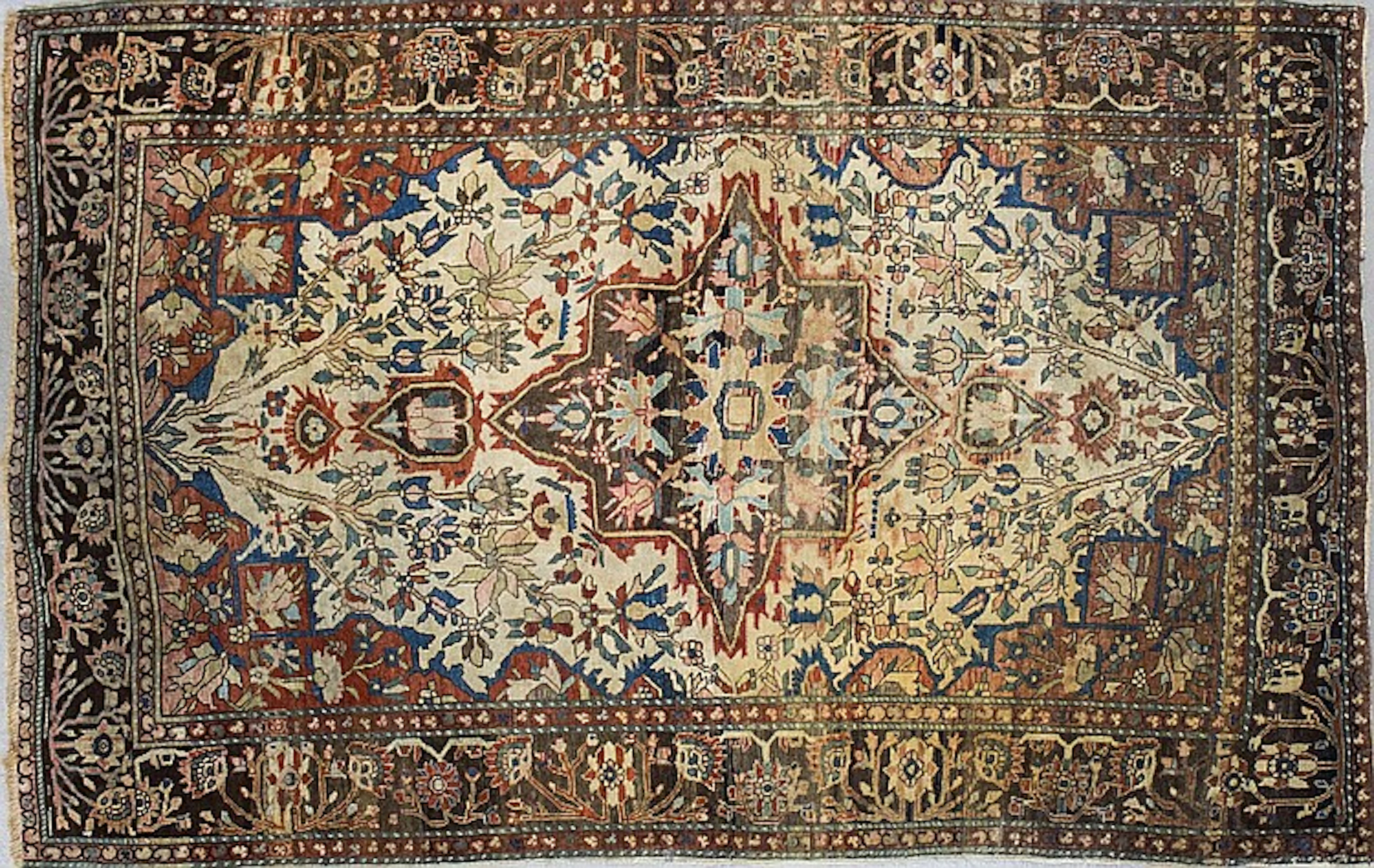 Tapis Sarouk, Iran, début XXe s
