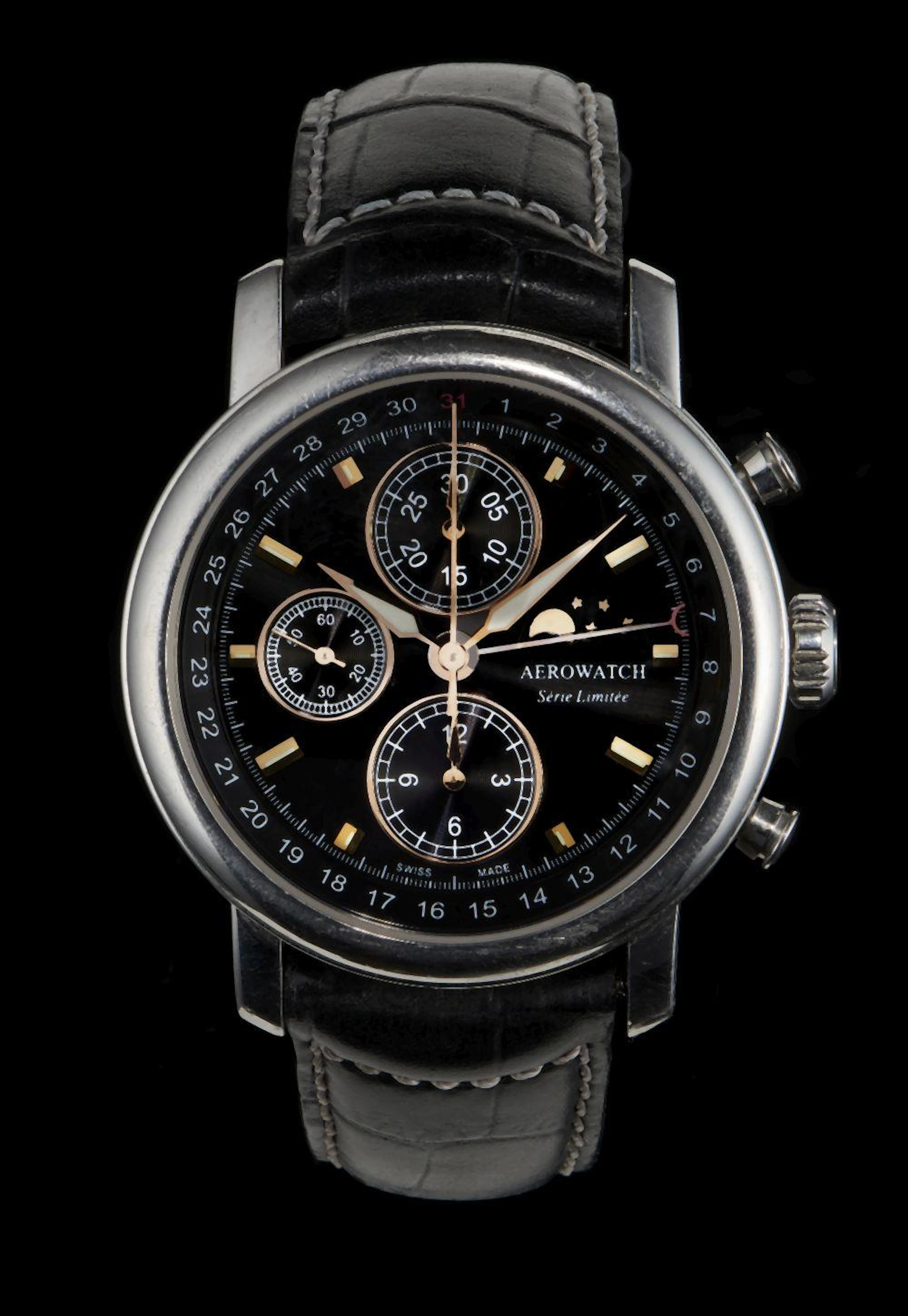 Aerowatch, montre chronographe ronde automatique - Cadran noir, aiguill