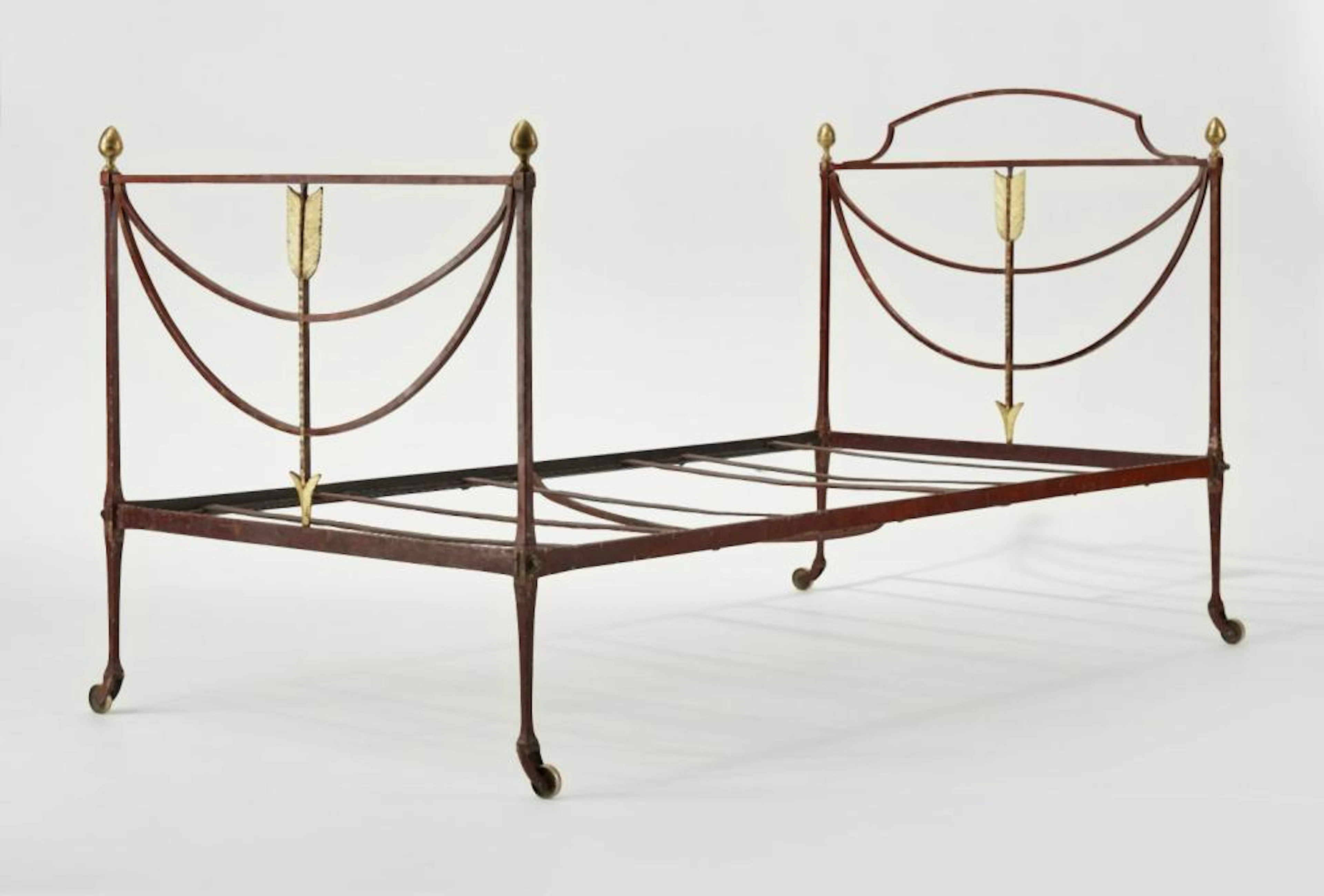 Lit d'époque Directoire - Fer forgé et laqué rouge, 115x200x90 cm