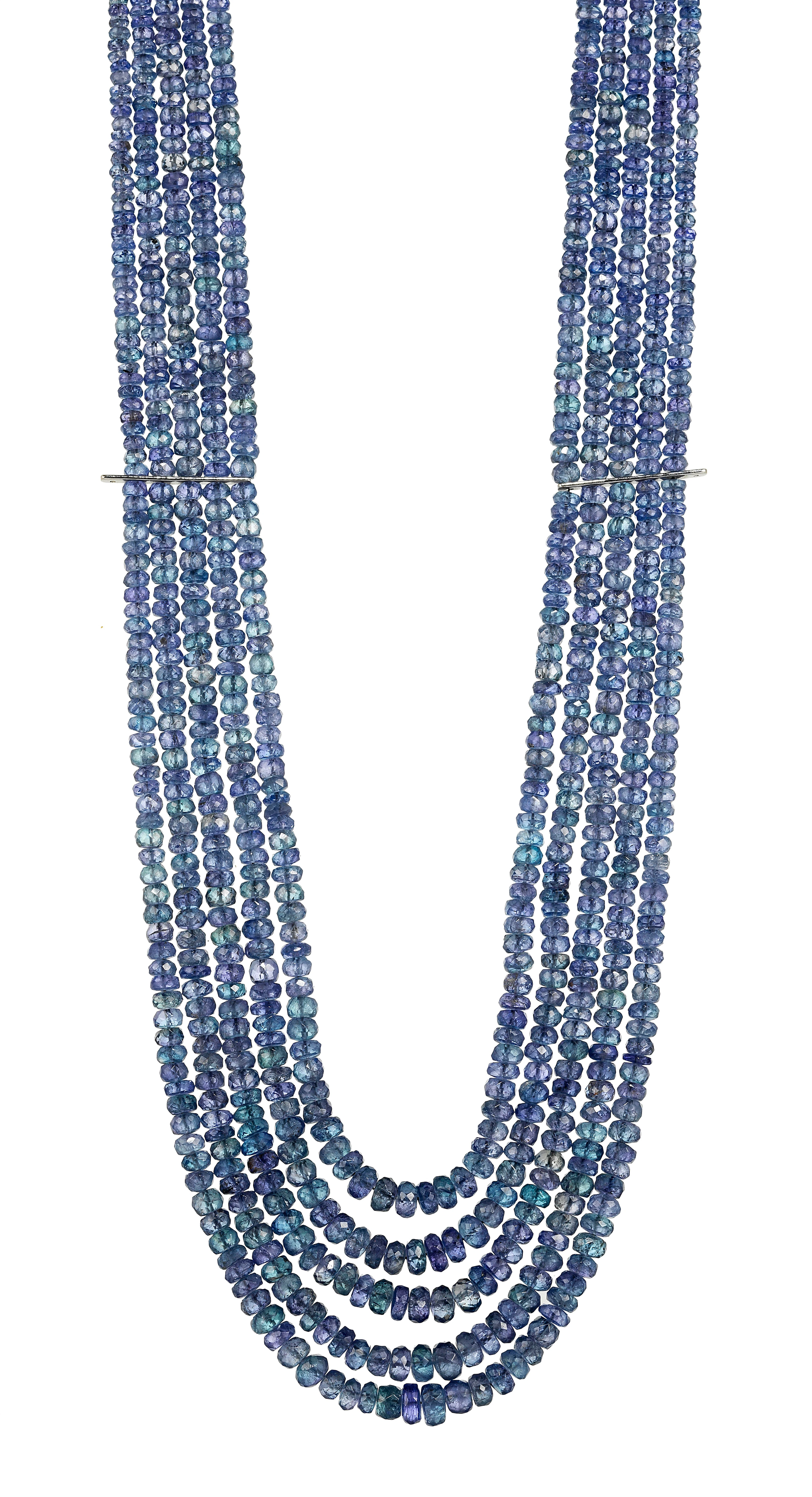 3282. *Collier composé de cinq rangs de perles de tanzanite facettées