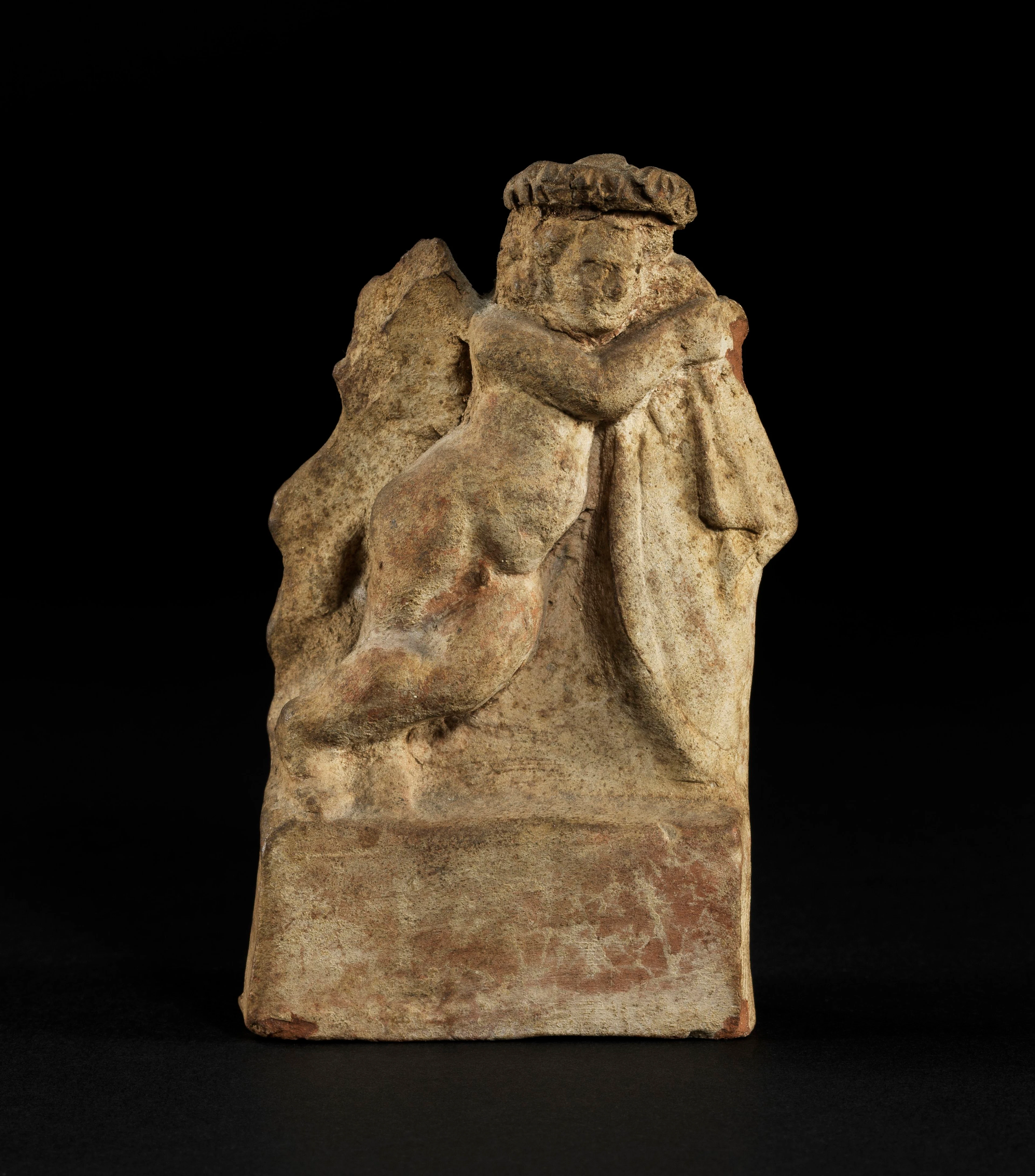 3401. Putti adossé et endormi, Grèce, art hellénistique, IIIe s av. JC