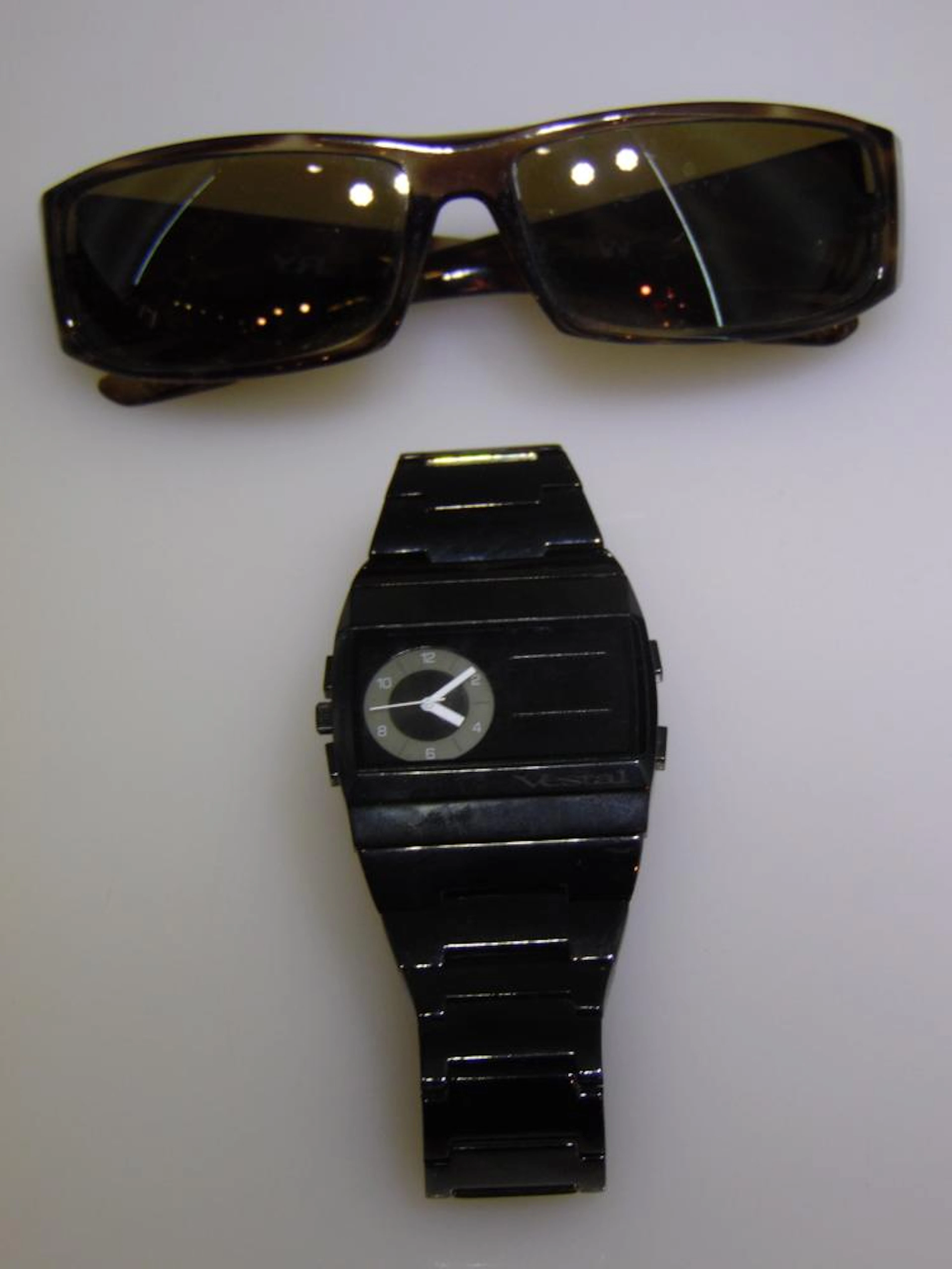 2 PCS - VESTAL "MONTE CARLO" MEN'S WATCH AND COOPER SPY OPTICS SUNGLASSES