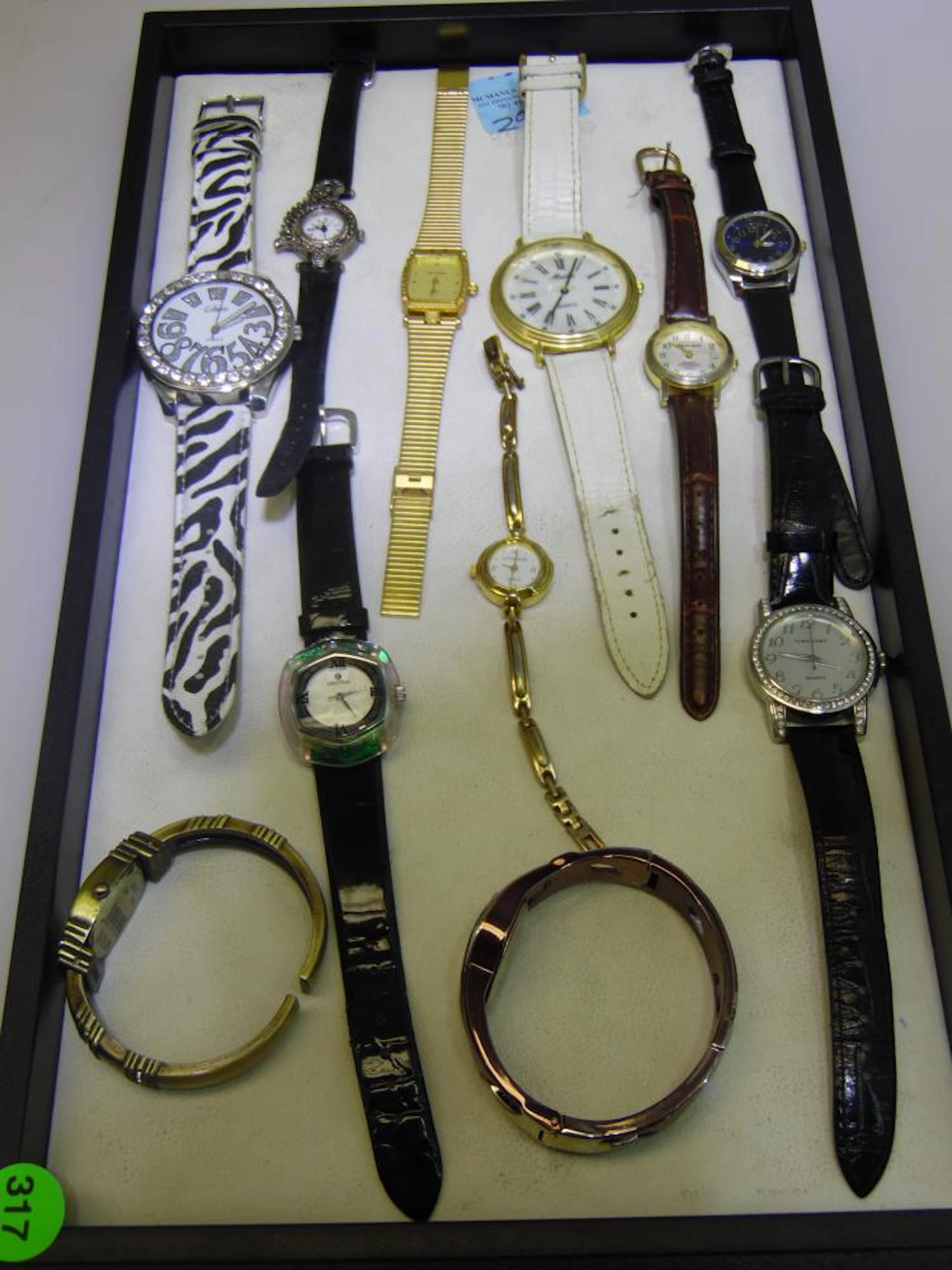 11 PC TRAY LOT OF LADY'S WRIST WATCHES - MILAN, TIMEX, CROTON, VERNIER & MORE