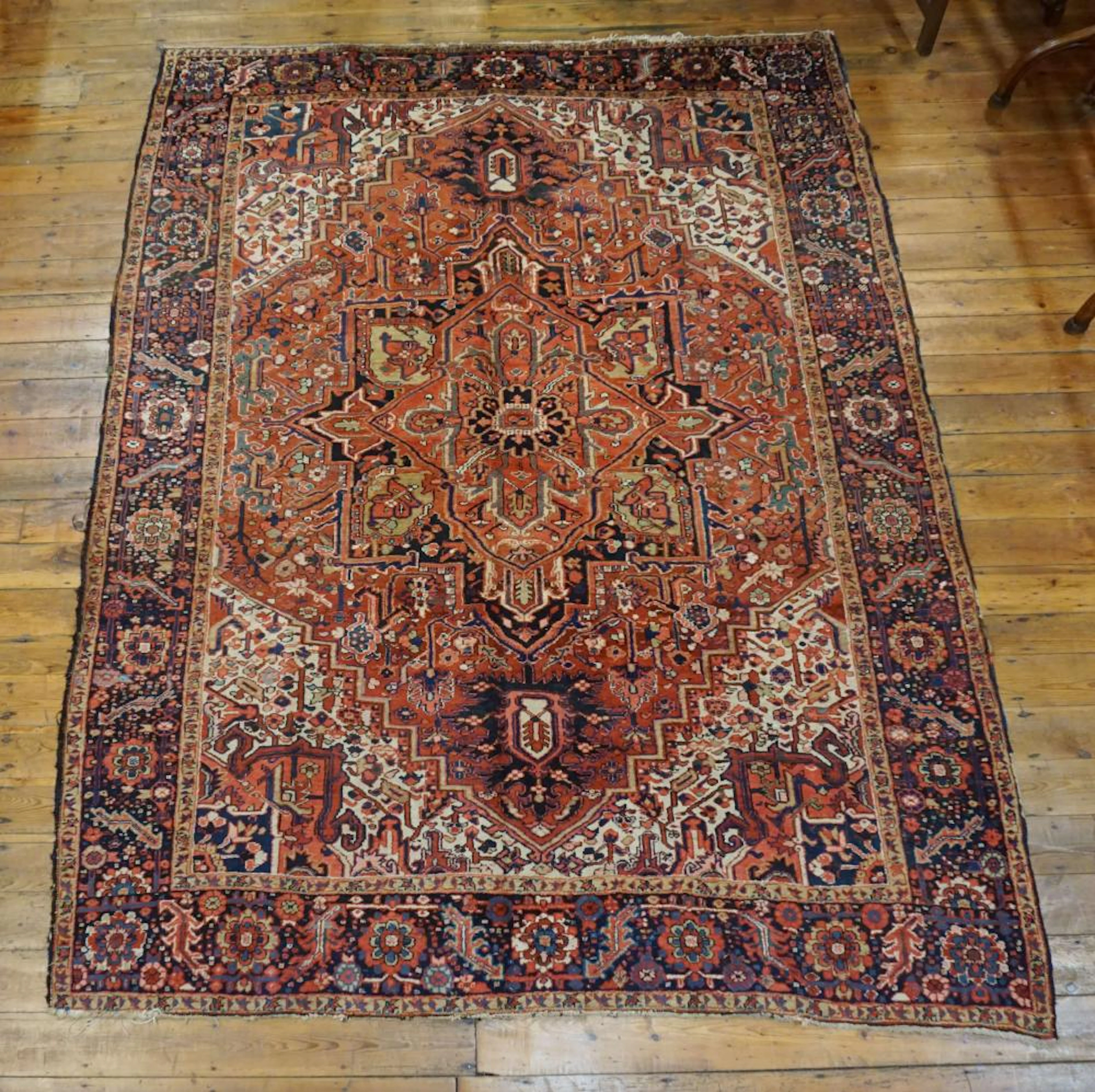 Tapis Heriz. 310x235 cm ?