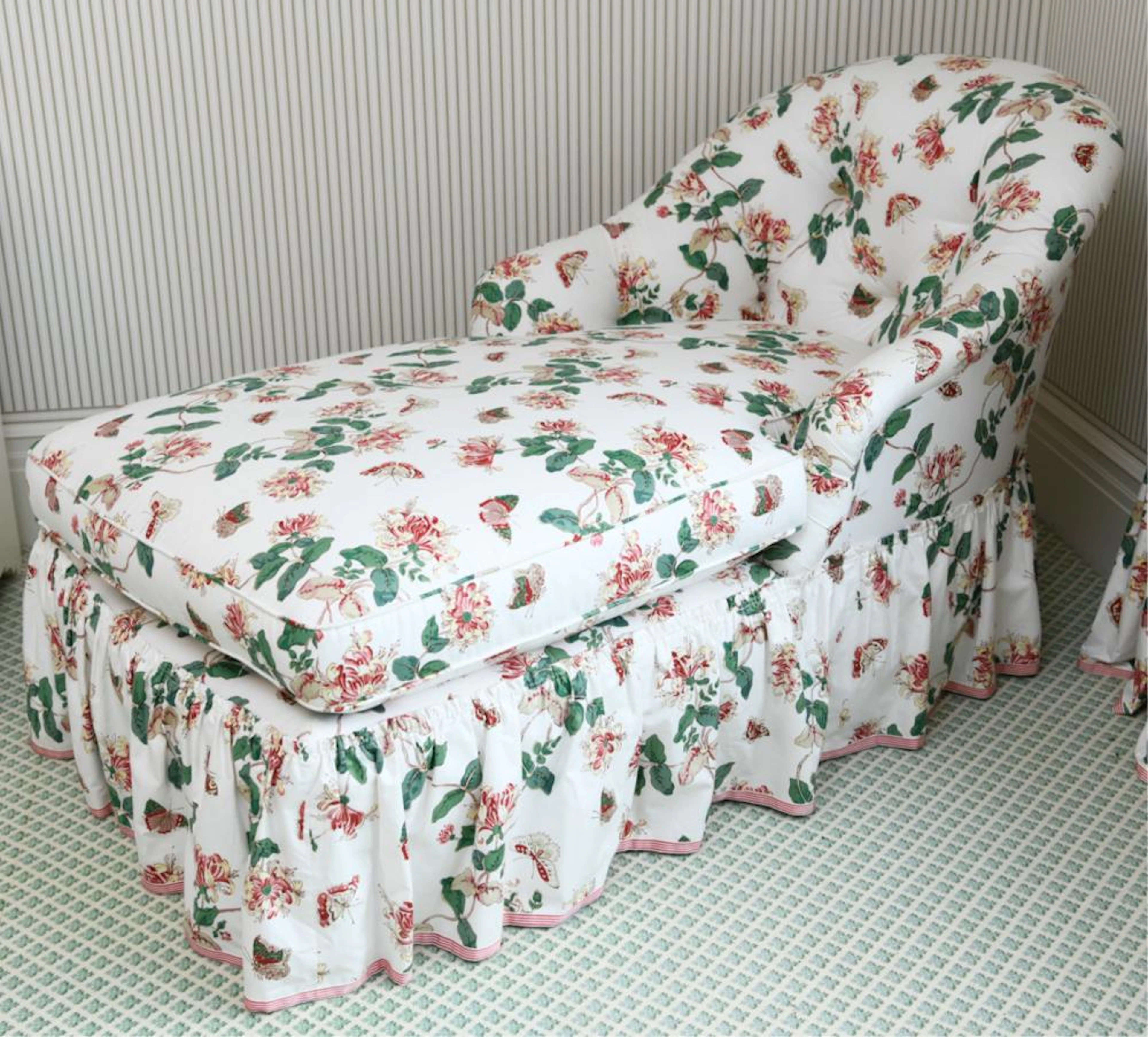 FLOWER & BUTTERFLY UPHOLSTERED CHAISE LOUNGE