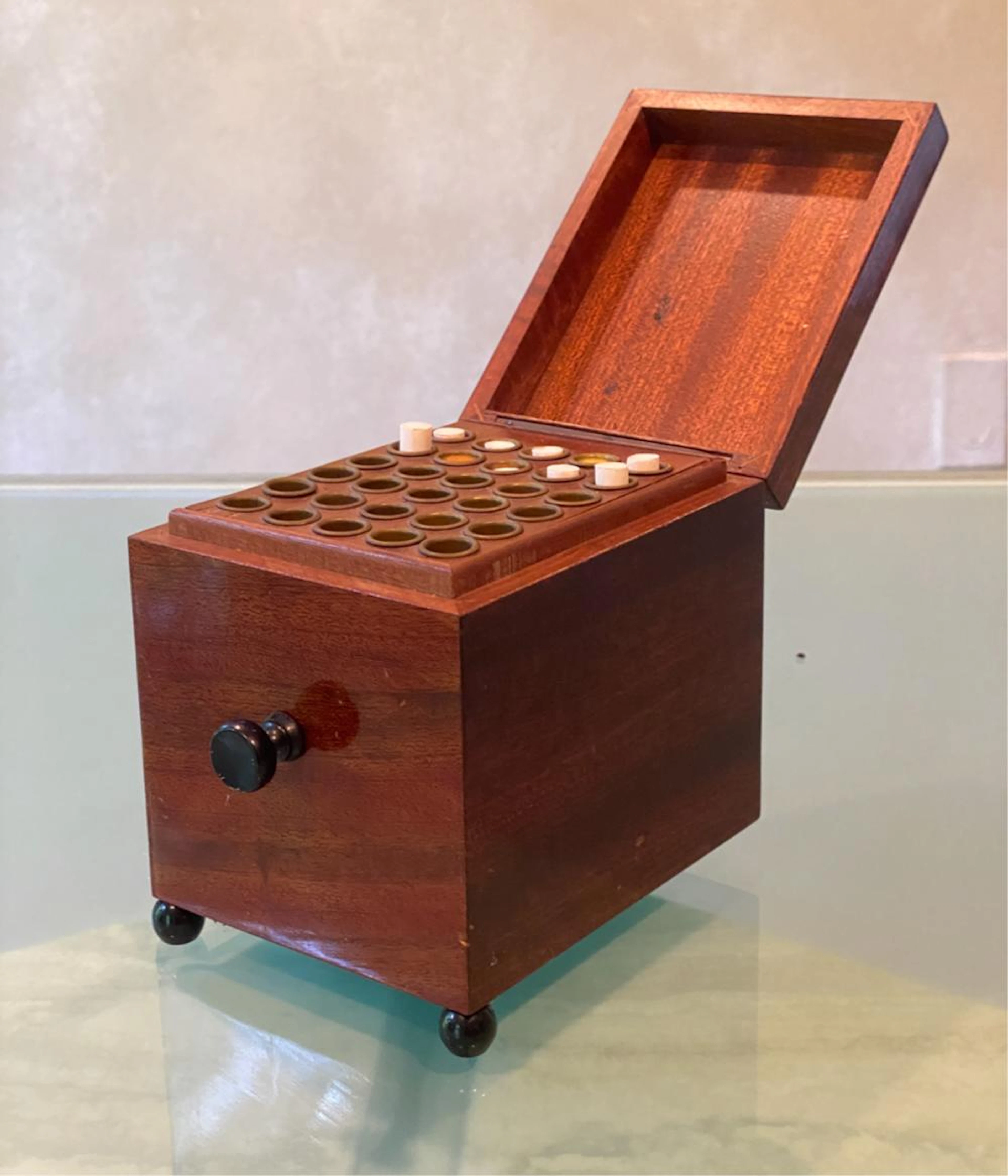 AUSTRIAN MUSICAL CIGARETTE HUMIDOR BOX