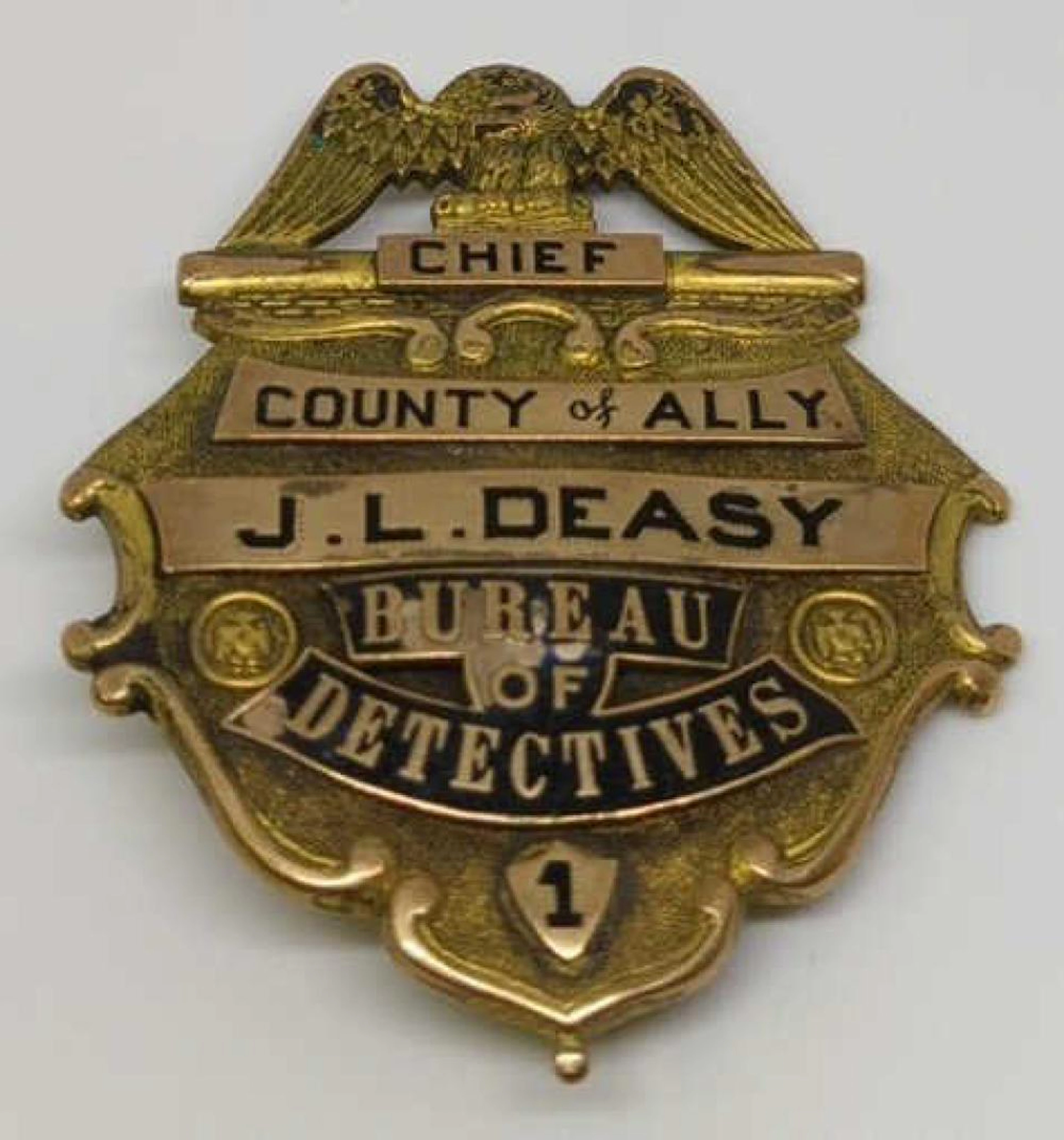 Obsolete County of Ally Chief Badge Bur of Dective