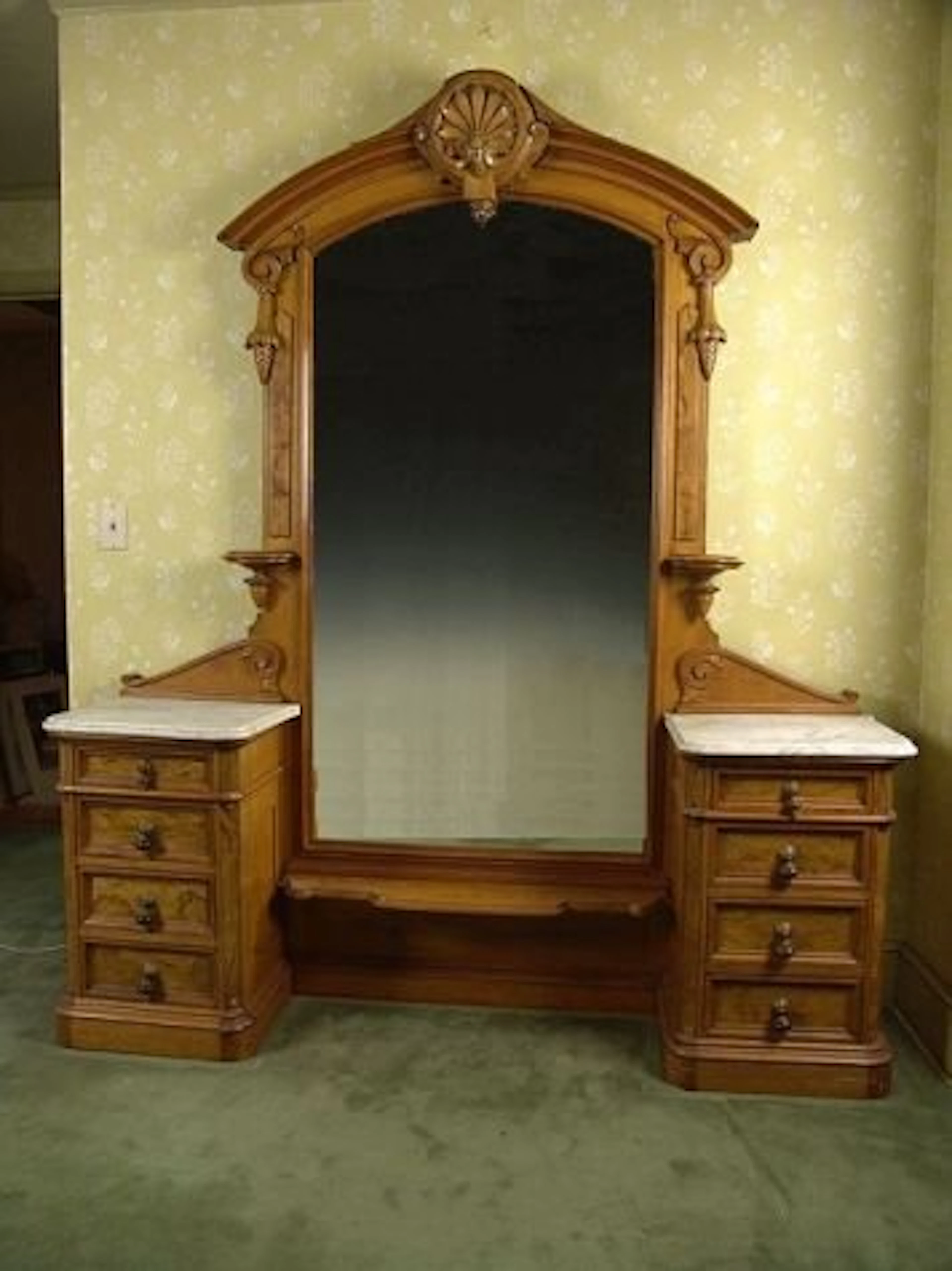 2644: RARE EARLY VICTORIAN WALNUT DRESSING MIRROR