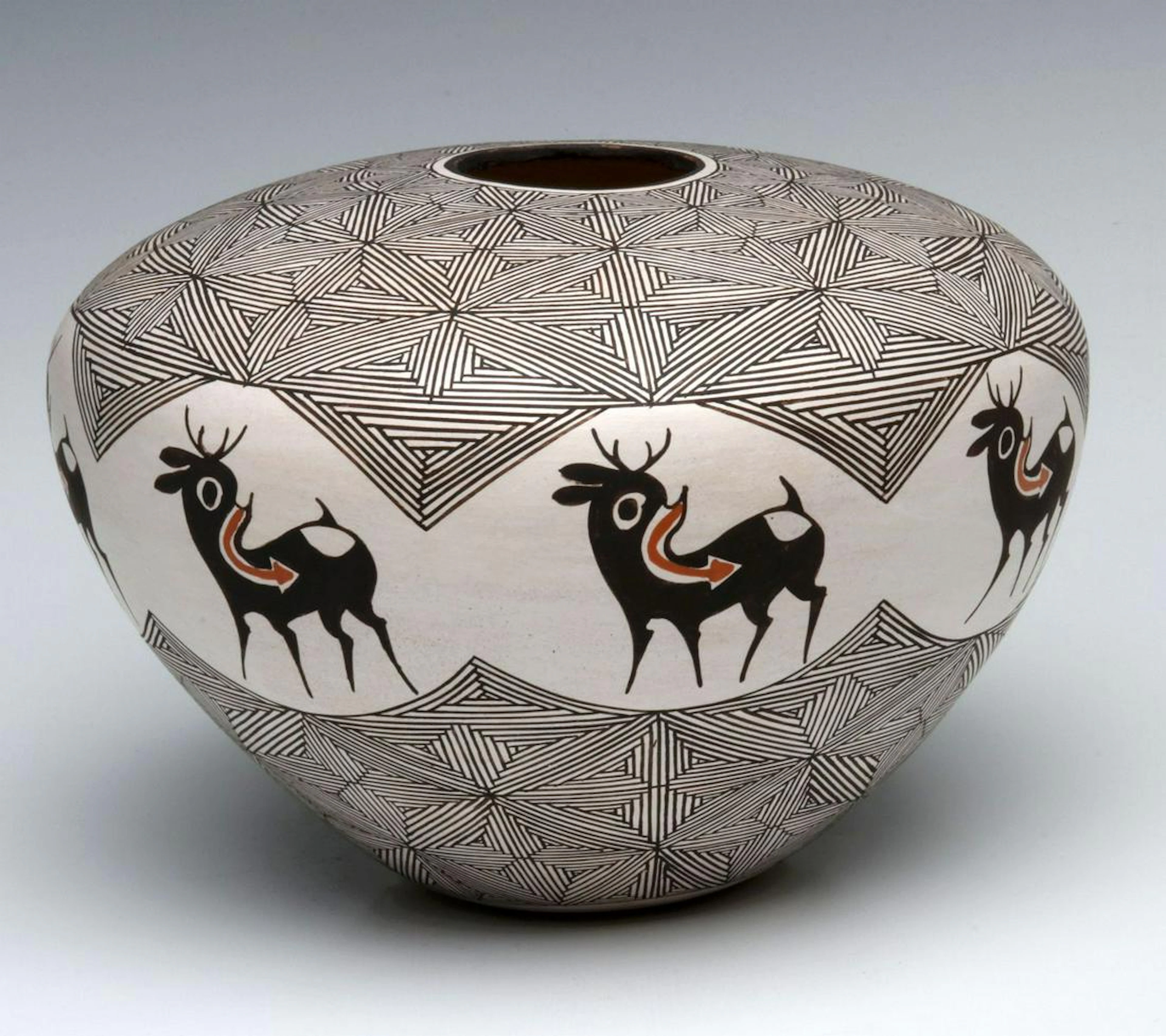 An exceptional rose chino-garcia (1928-2000) seed jar