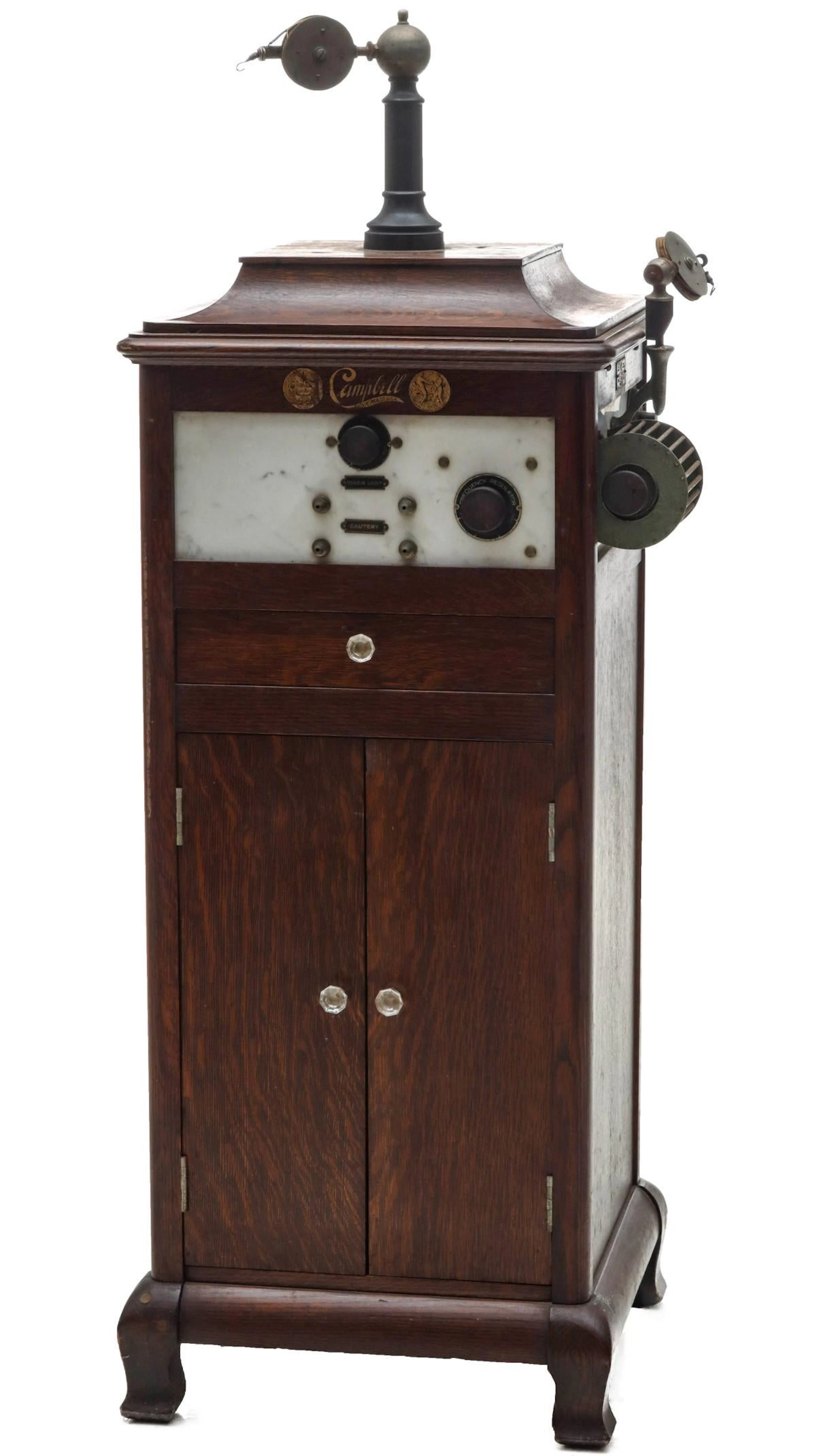 A 1919 CAMPBELL ELECTRIC COMPANY QUACK MEDICAL DEVICE