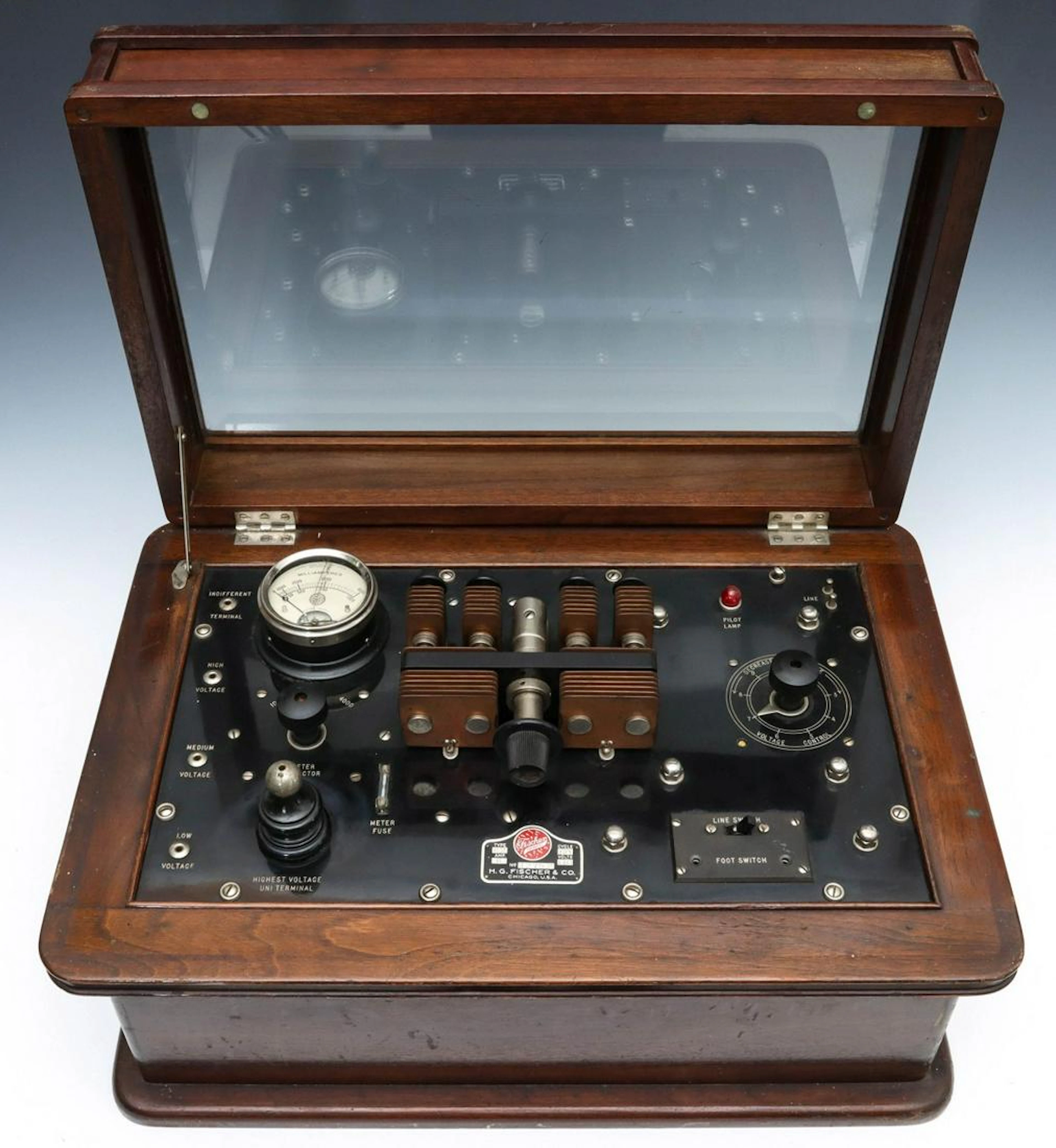 H.G. FISCHER & CO SPARK GAP DIATHERMY MACHINE TYPE G2