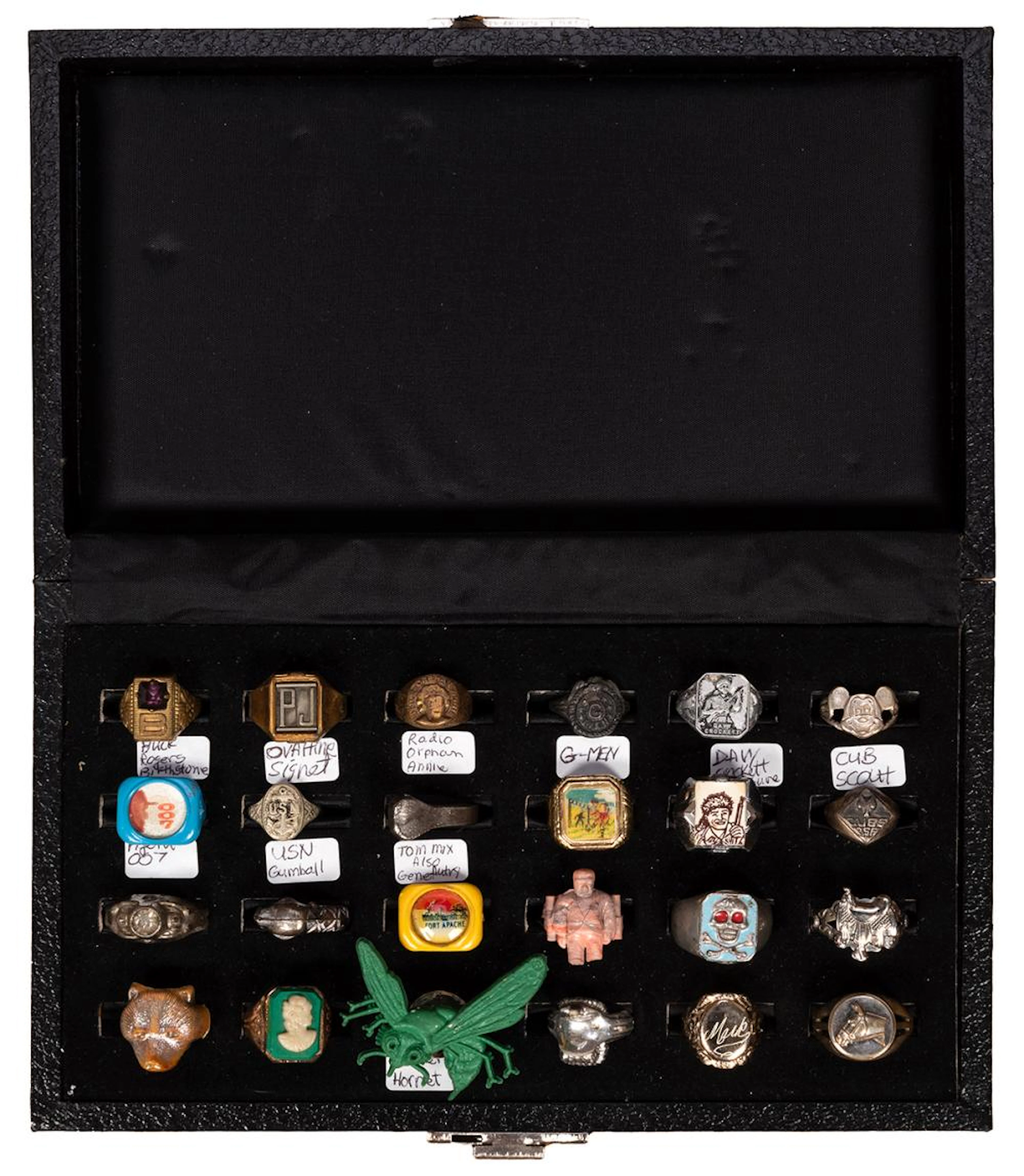 Lot of Vintage Premium Rings.