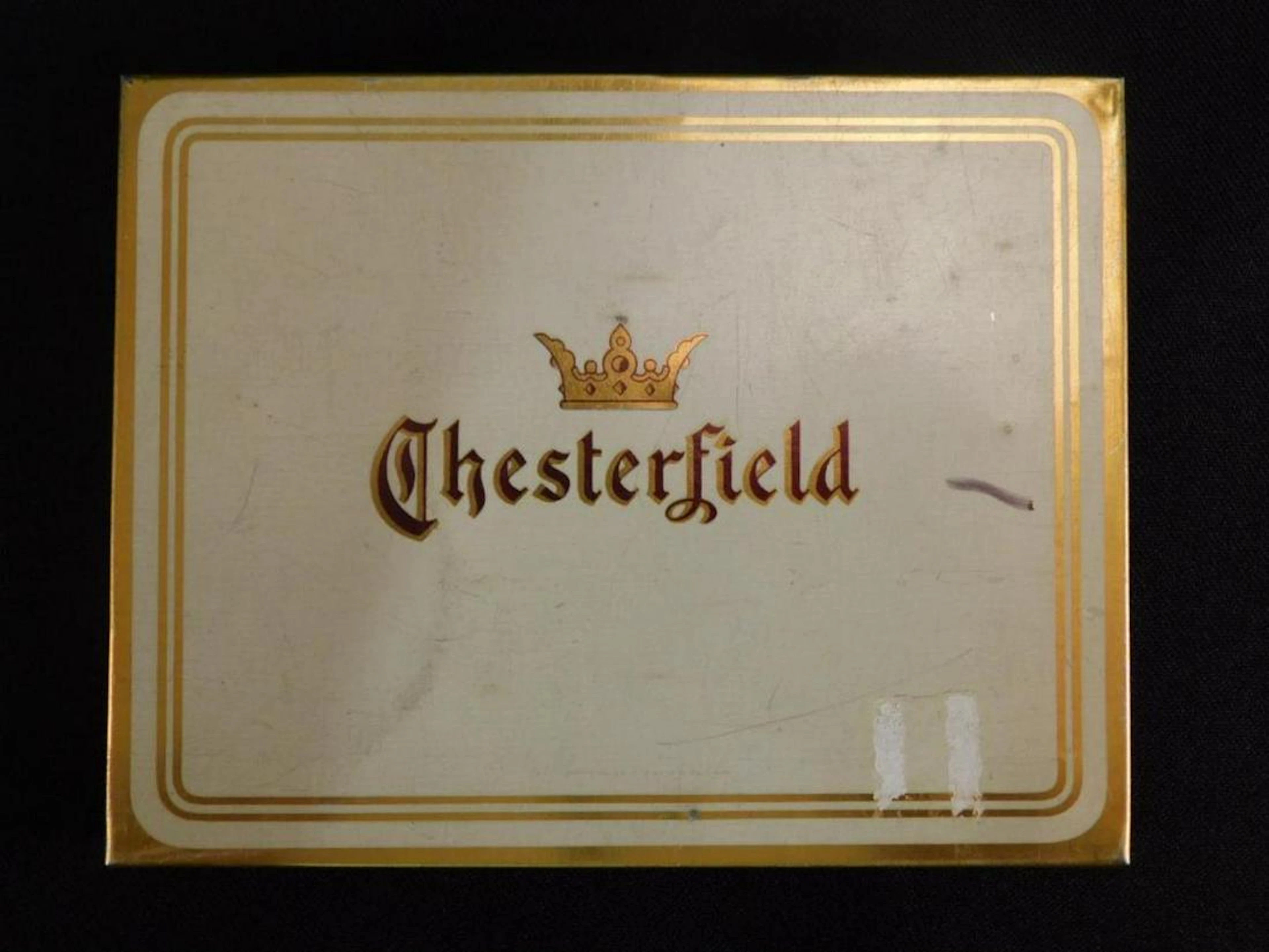CHESTERFIELD CIGARETTES VINTAGE TIN ANTIQUE VINTAGE