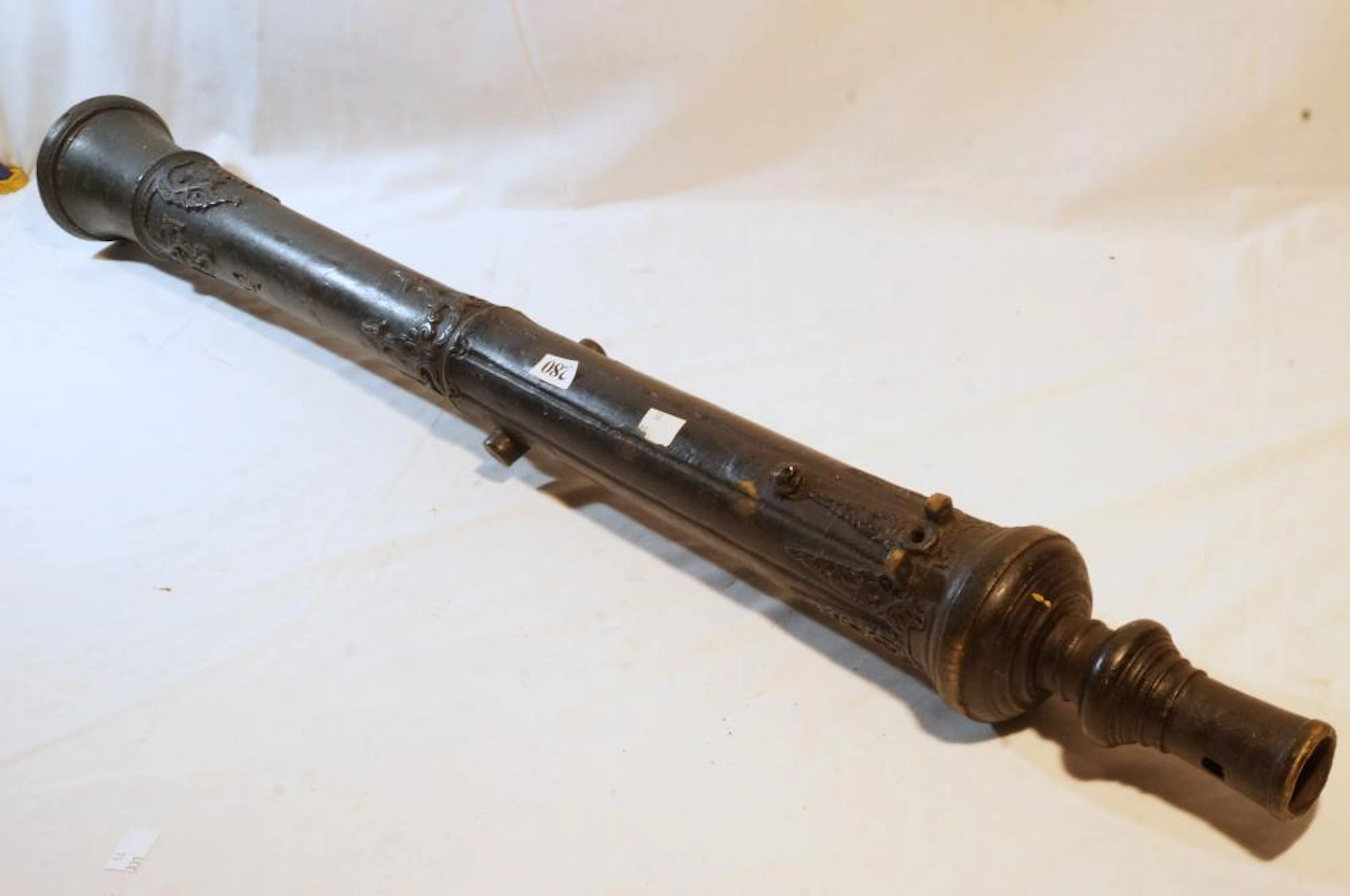 C18th Malayan bronze lantaka (Naval swivel cannon) the...