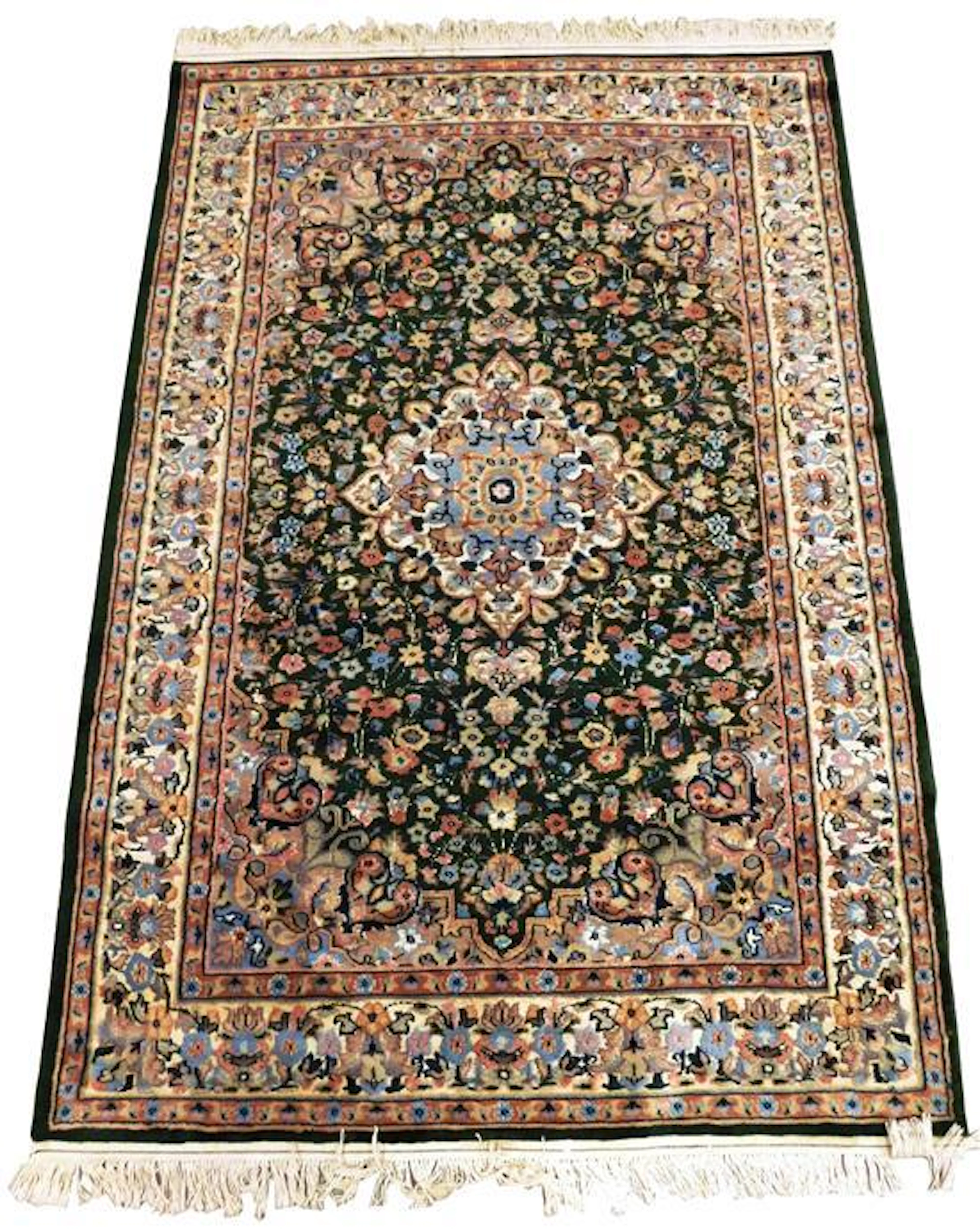 Modern scatter rug with Pakistan-Persian deisgn