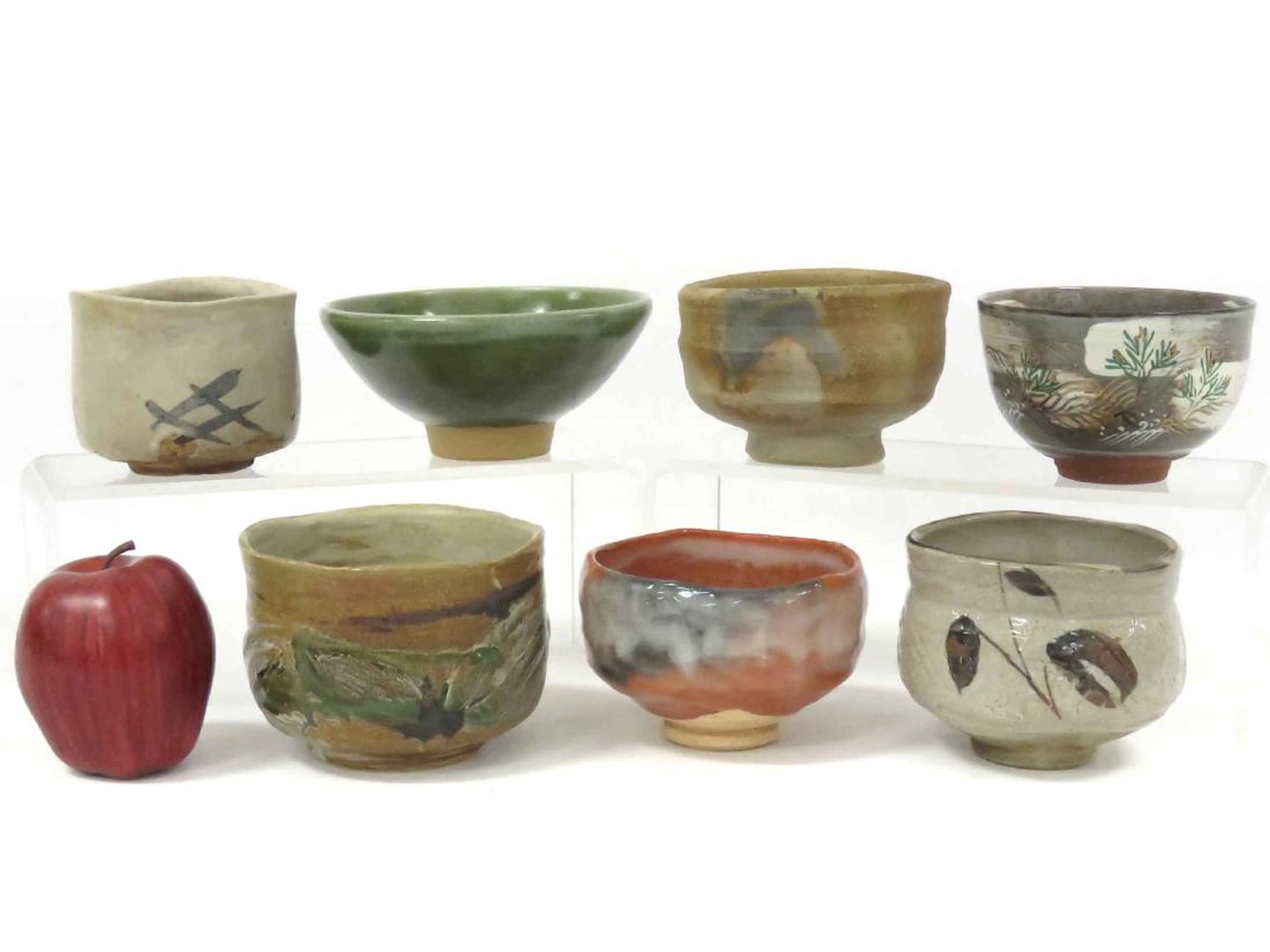Lot (7) japanese pottery tea bowls including raku,