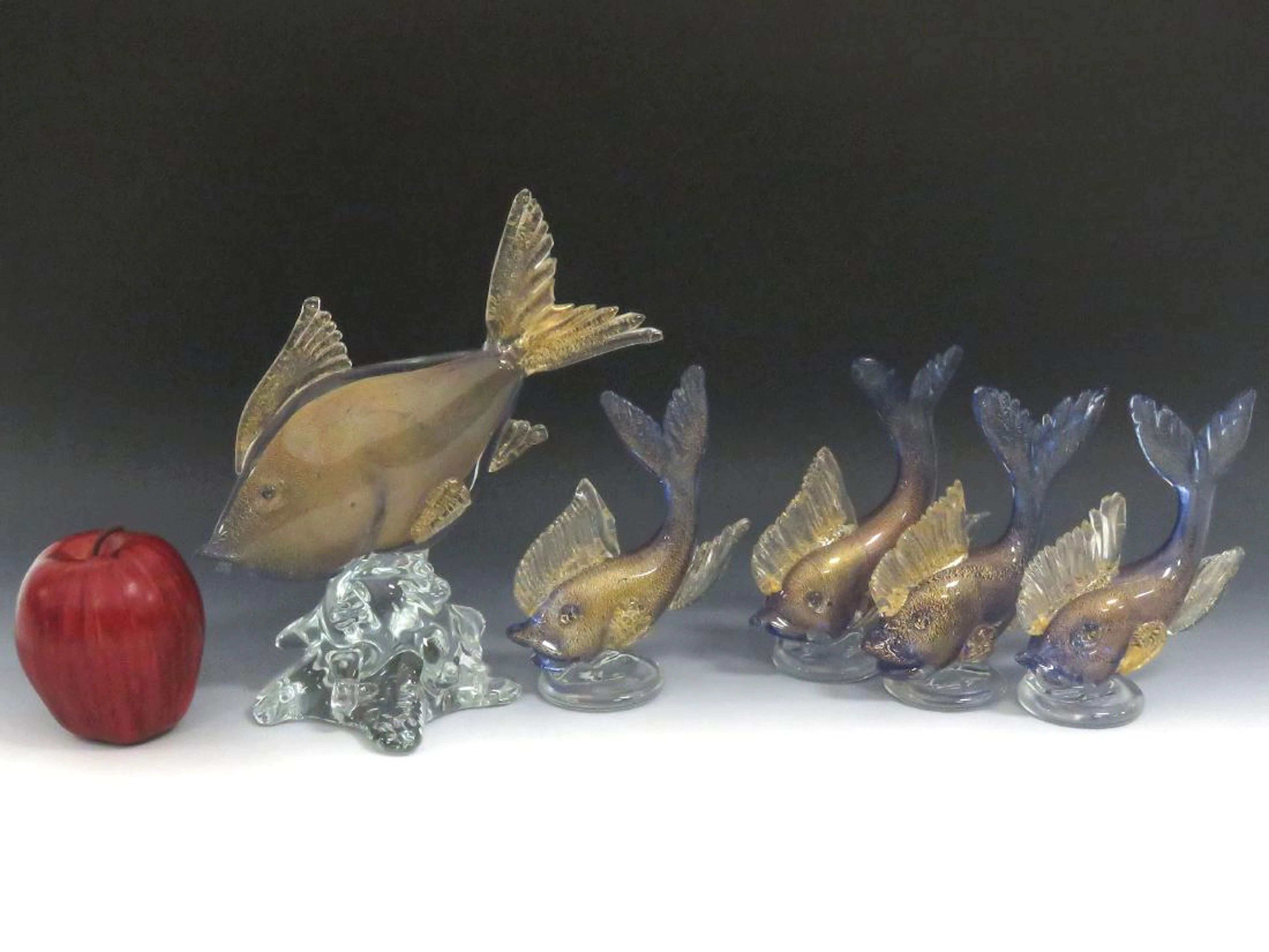 Lot (5) venetian art glass fish. height 6-9"