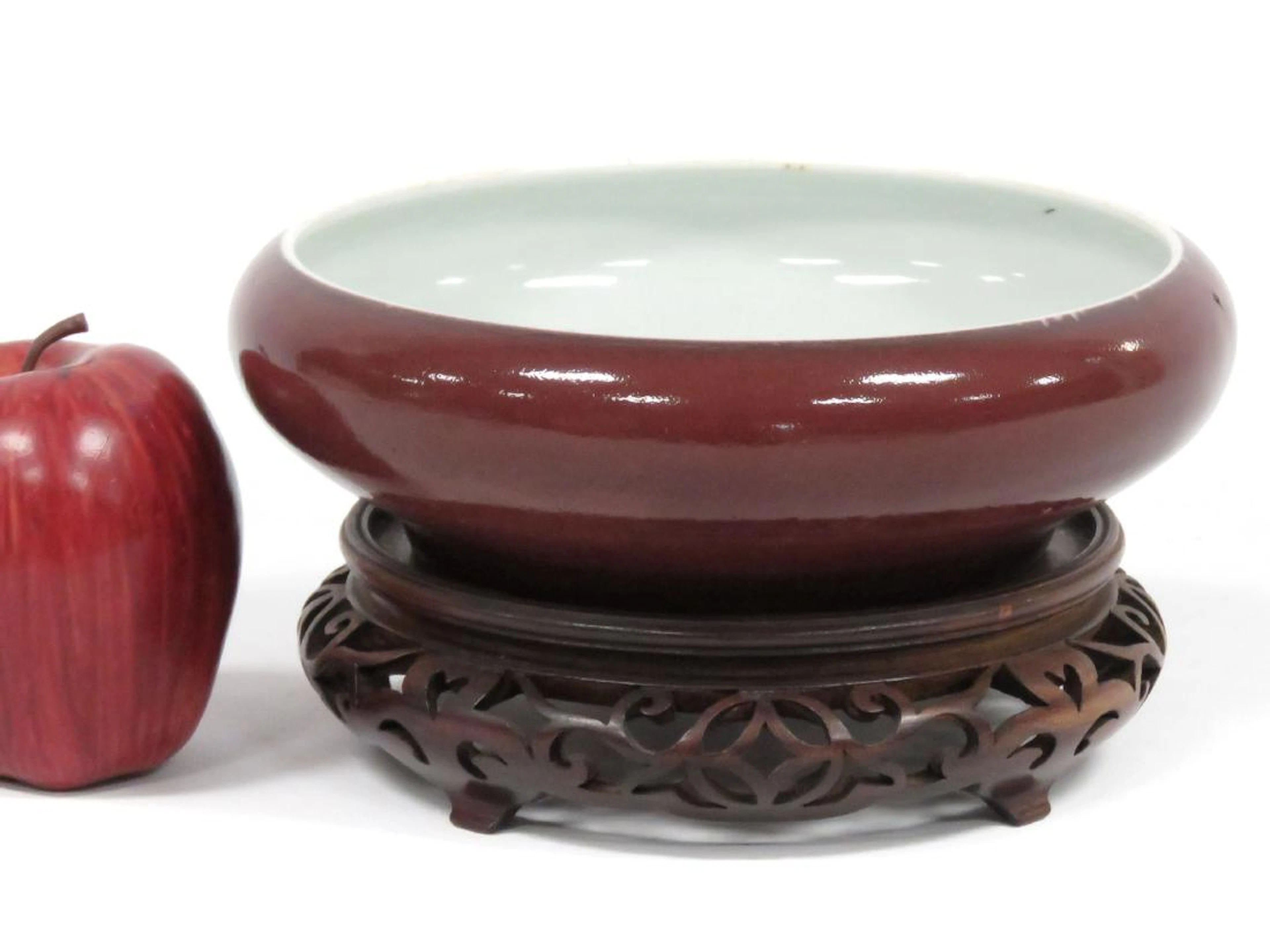 Chinese sang de boeuf glaze porcelain low bowl. height