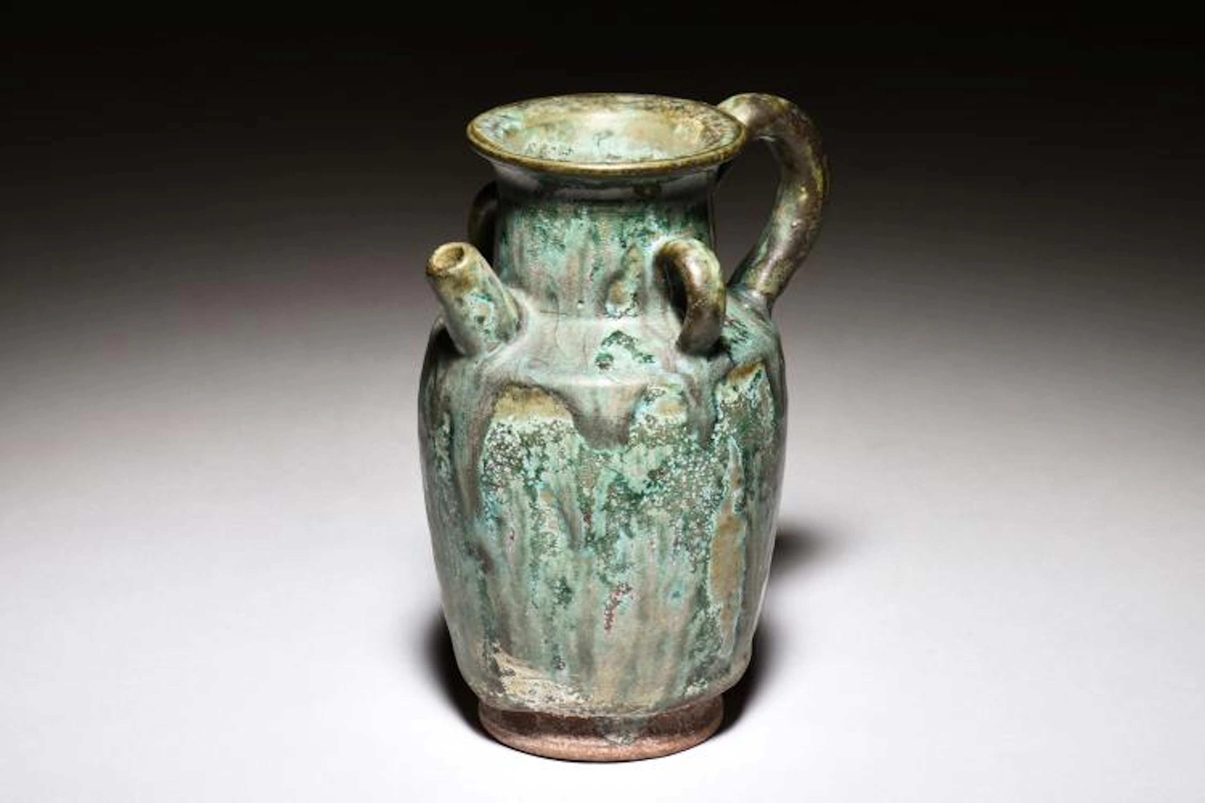 GREEN GLAZED EWER WITH HANDLES