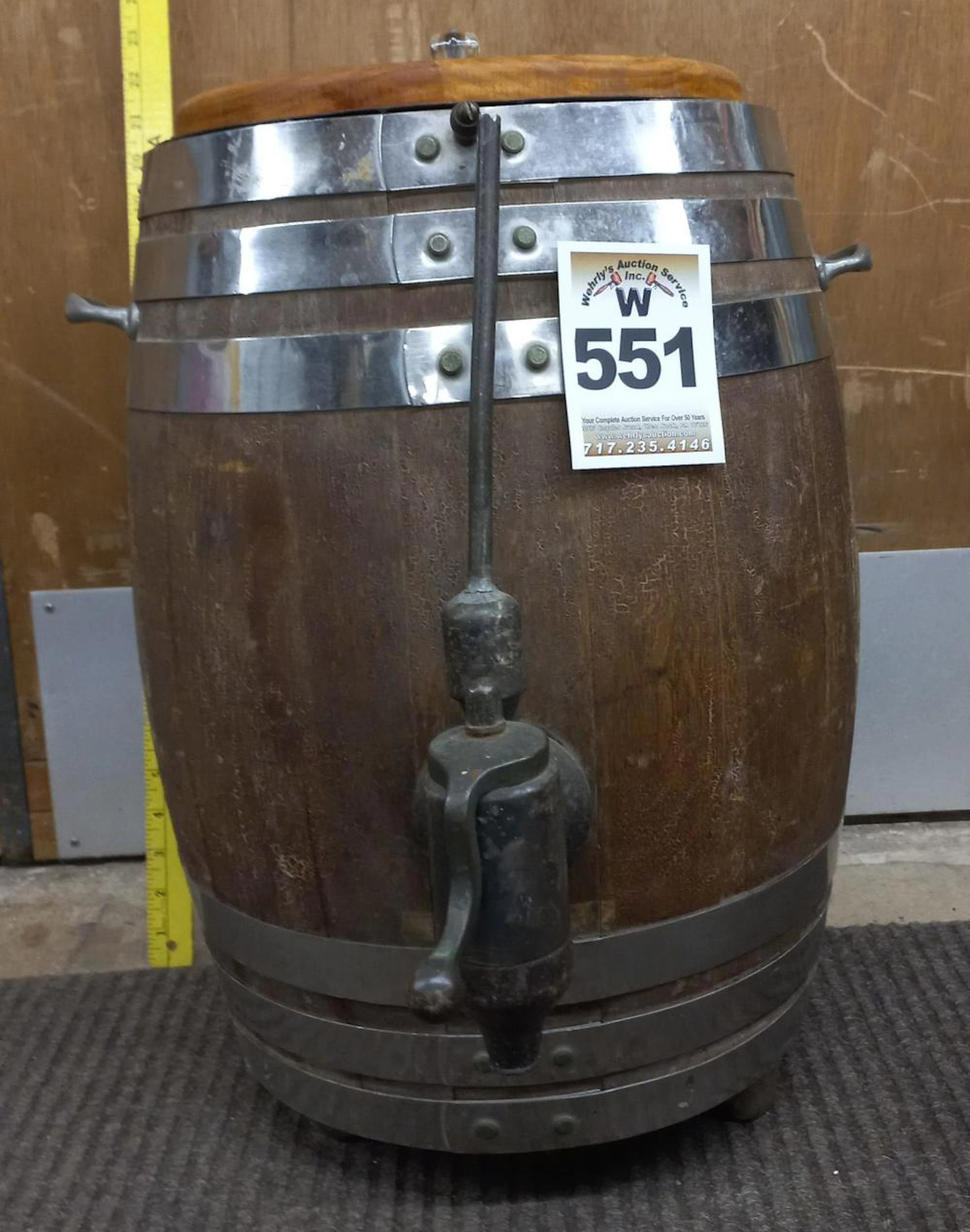 Wooden Root Beer Barrel, advertisement worn/hard