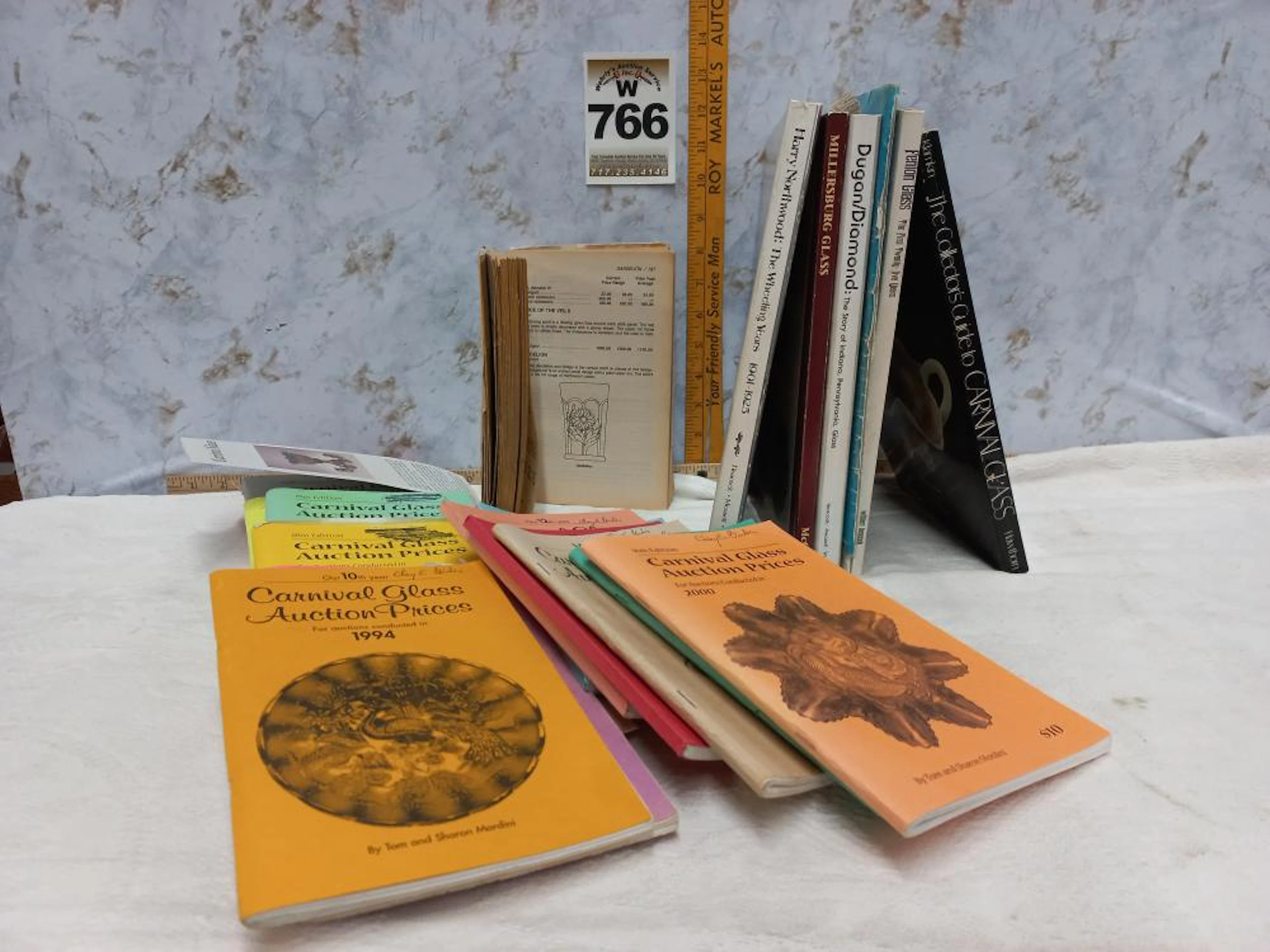 Carnival glass book lot