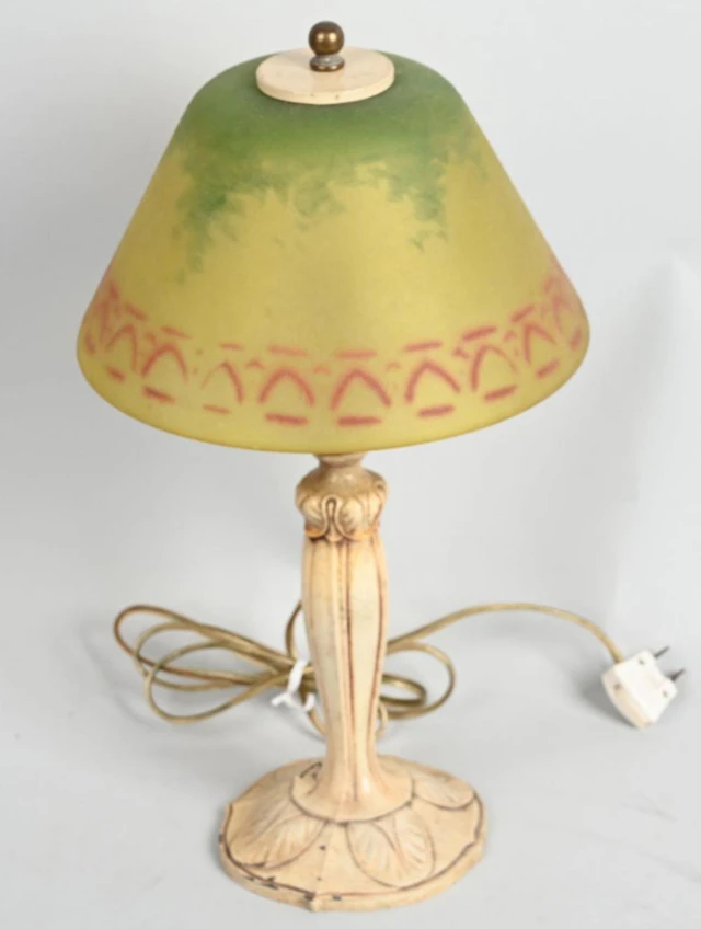REVERSE PAINTED SHADE BOUDOIR LAMO