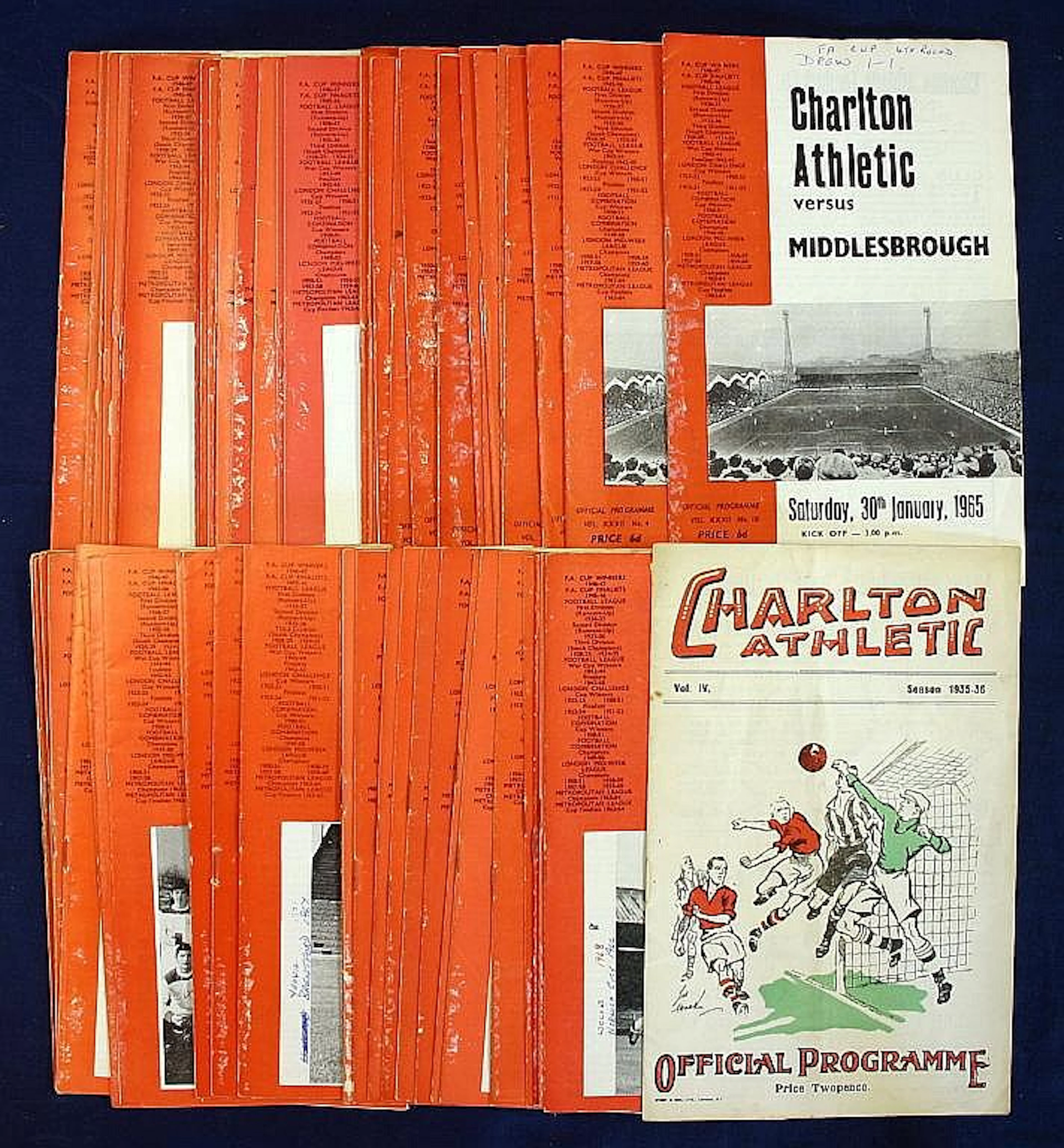 Sporting Memorabilia - Football: 1960s Charlton
