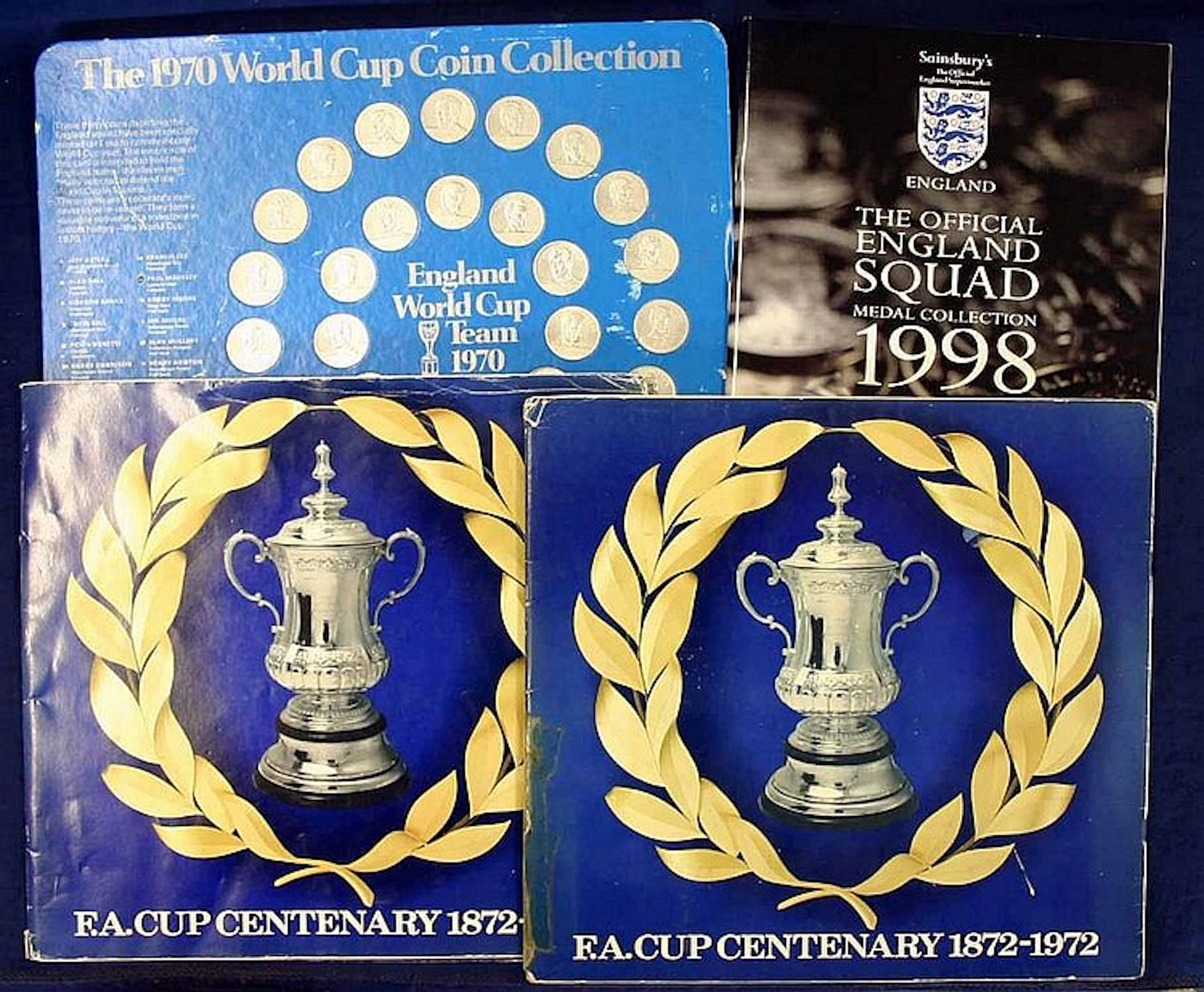 Sporting Memorabilia - Football: Commemorative set