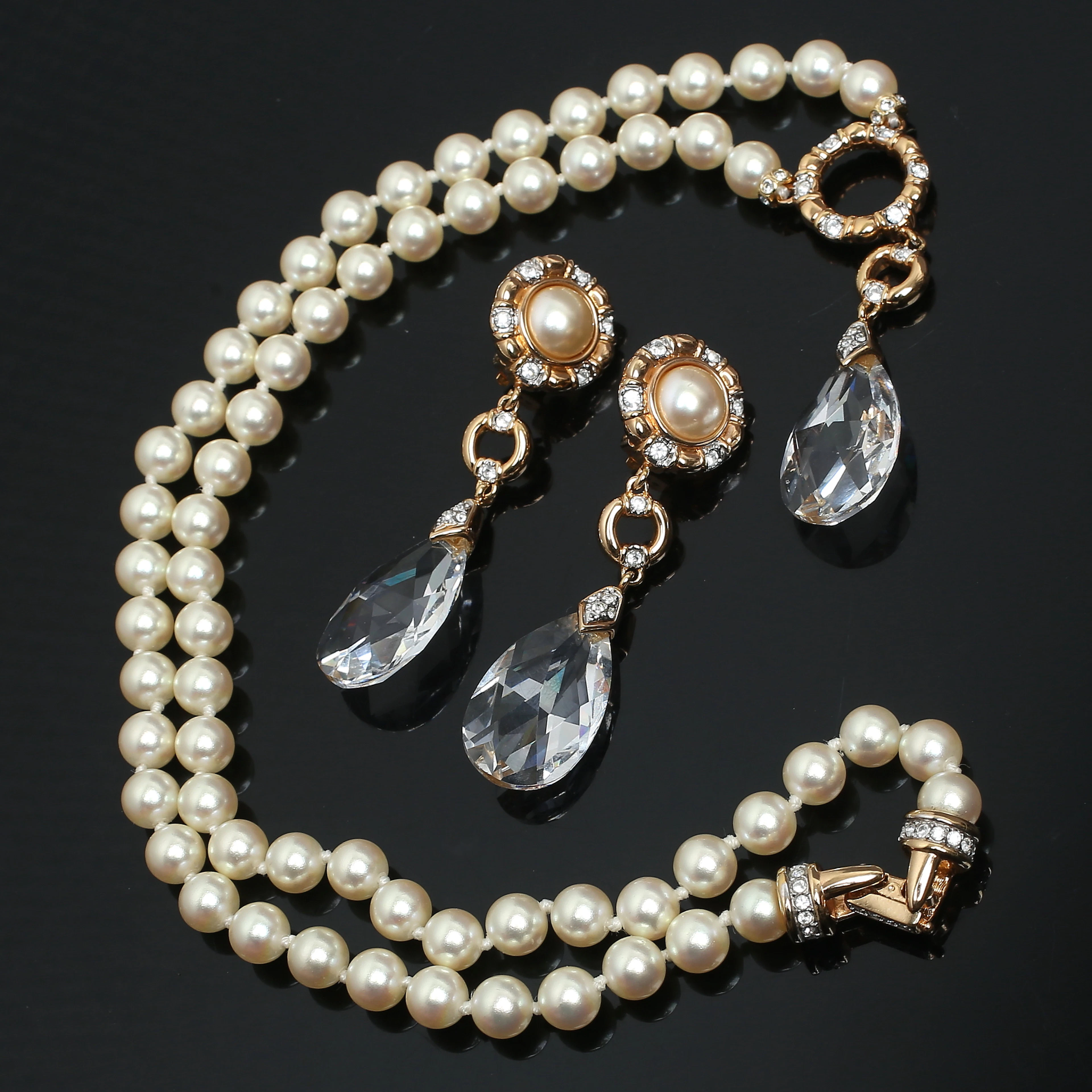 SWAROVSKI, collier samt clips, bijouteri, Swarovski.